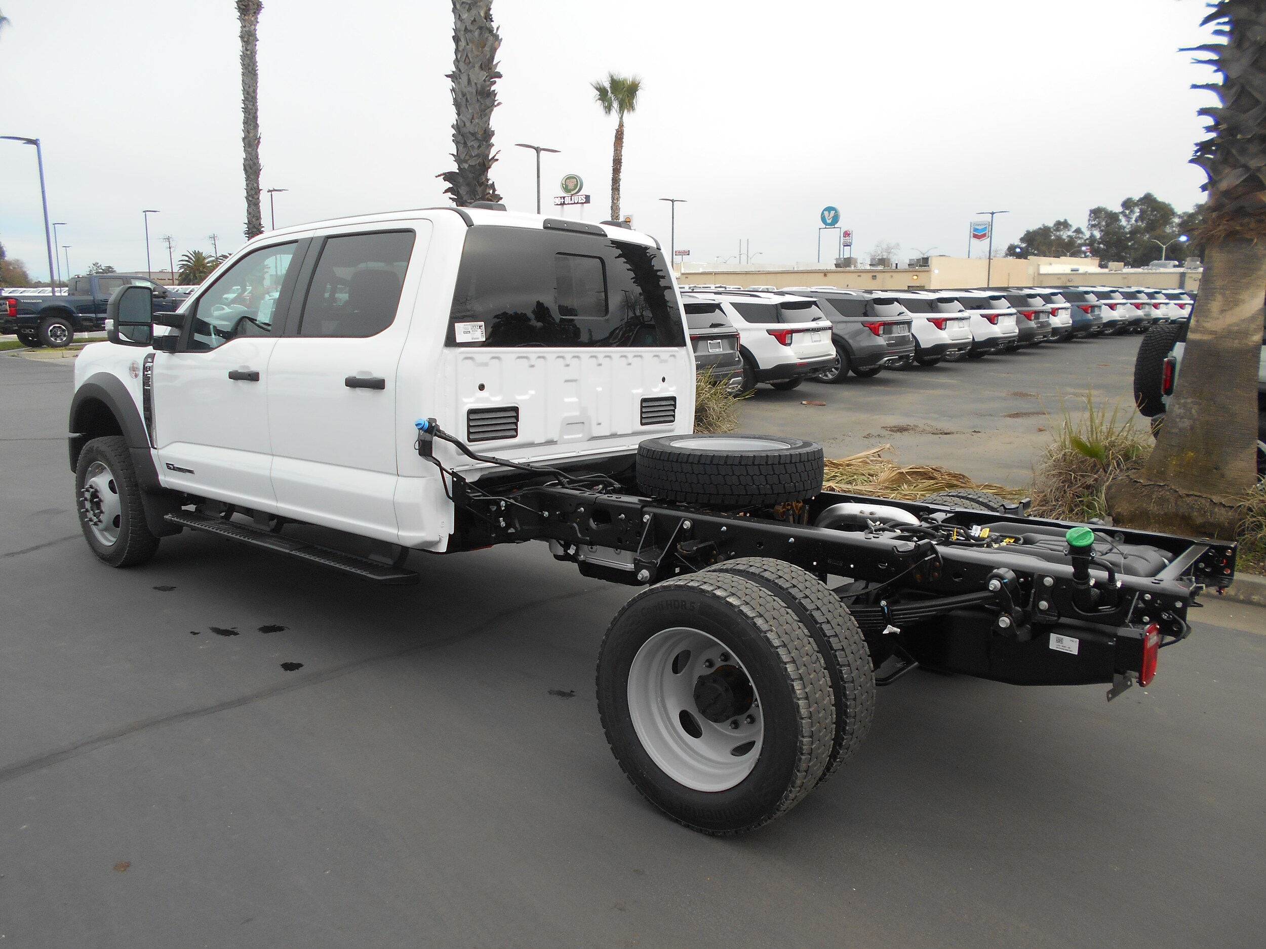 2025 Ford F-550 XL photo 4