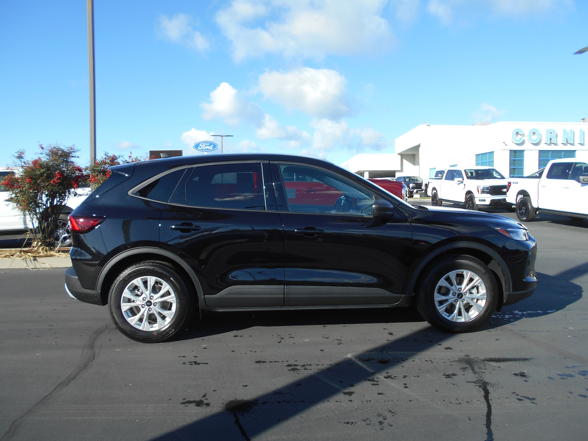 2025 Ford Escape Cloth photo 3