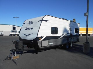 New Ford Superduty trucks 2022 Jayco M212 QBW Leather UT for sale near you in Corning, CA