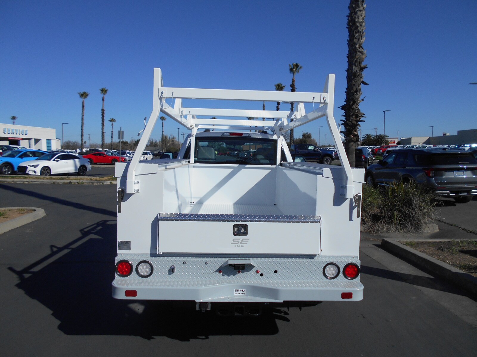 2025 Ford F-250 photo 3