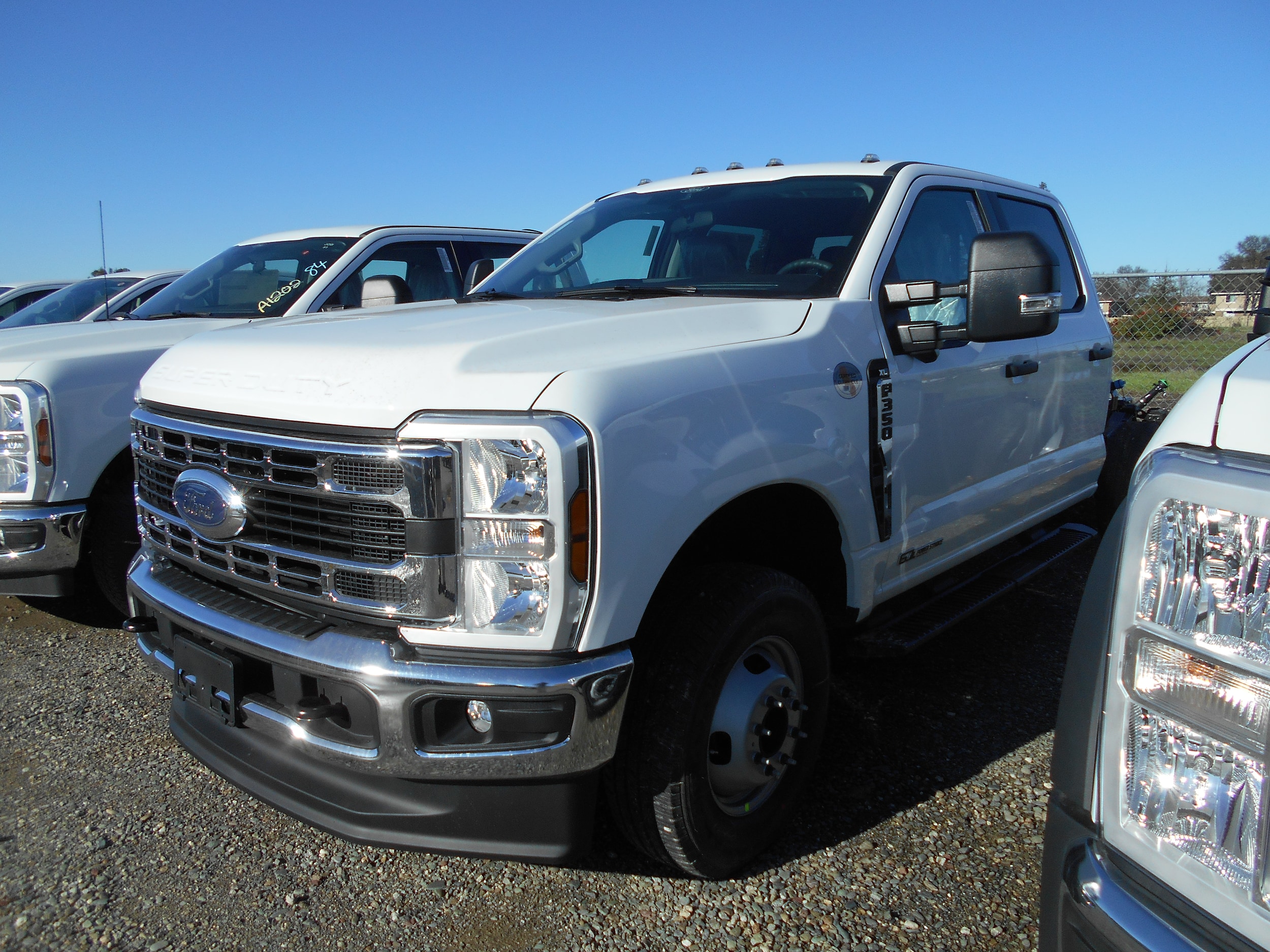 2026 Ford F-350 Super Duty Chassis Cab XL's photo