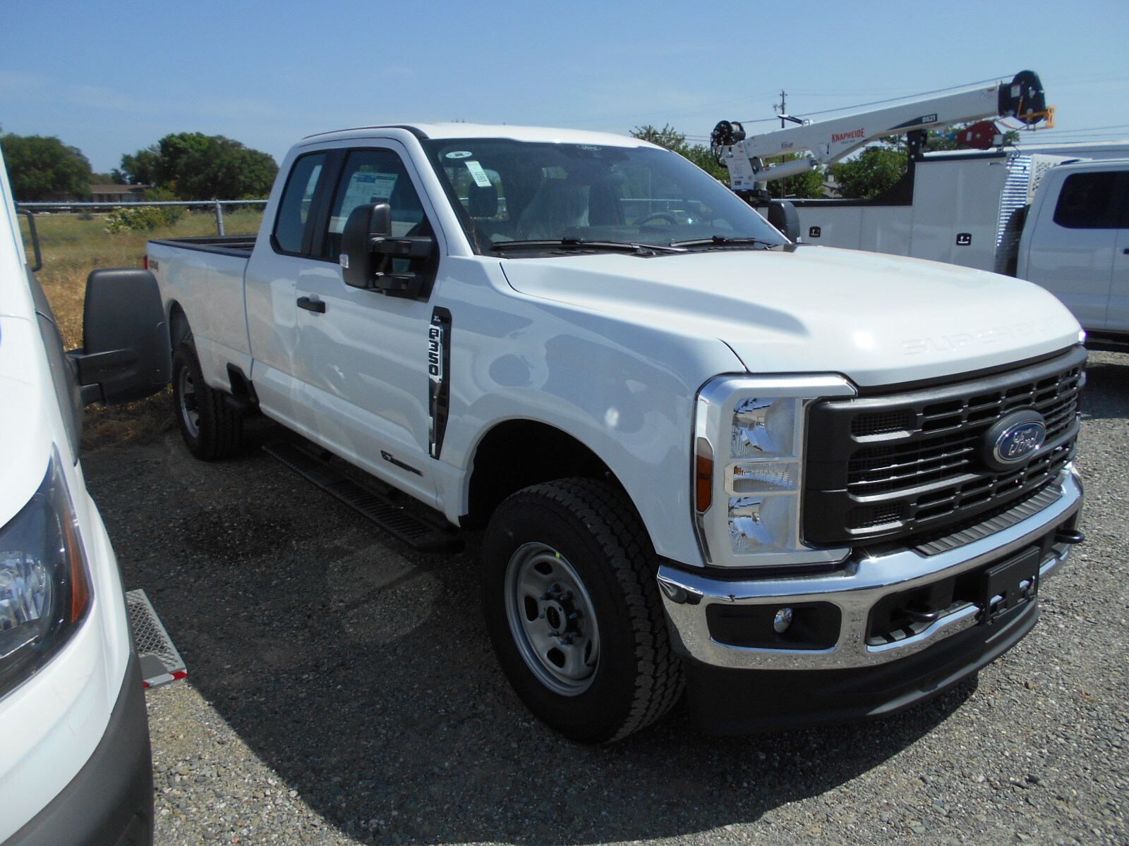 2025 Ford F-350 XL photo 3