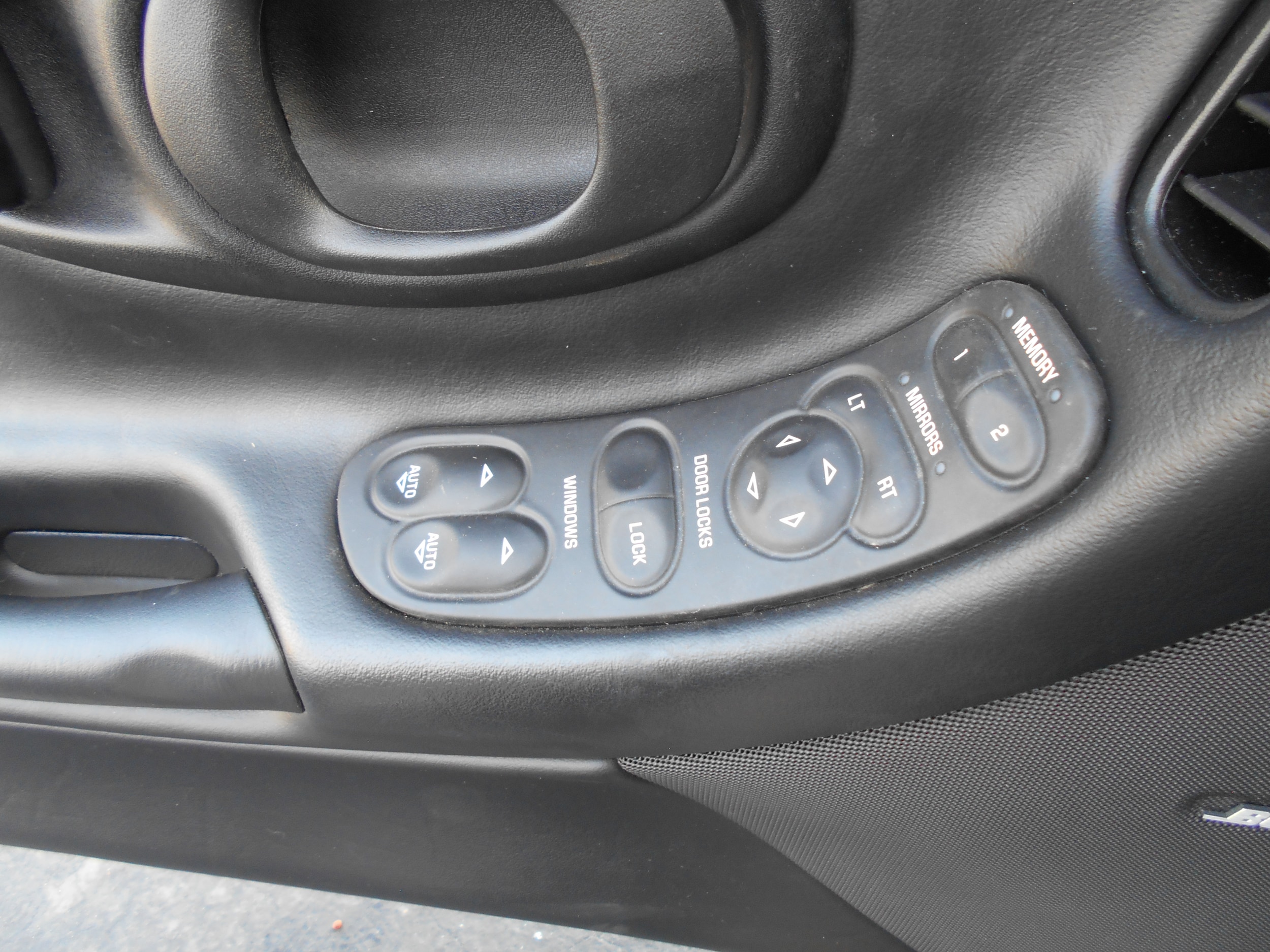 2004 Chevrolet Corvette Leather photo 5