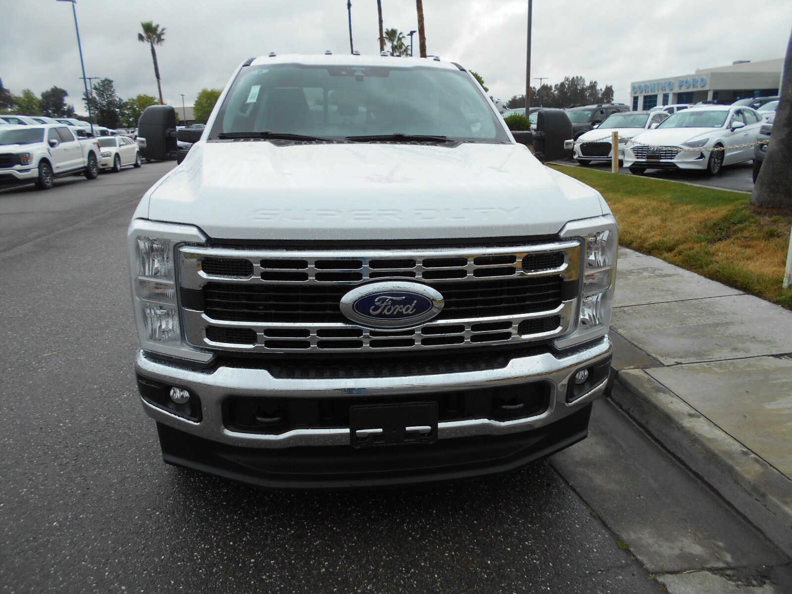 2025 Ford F-350 XL photo 2