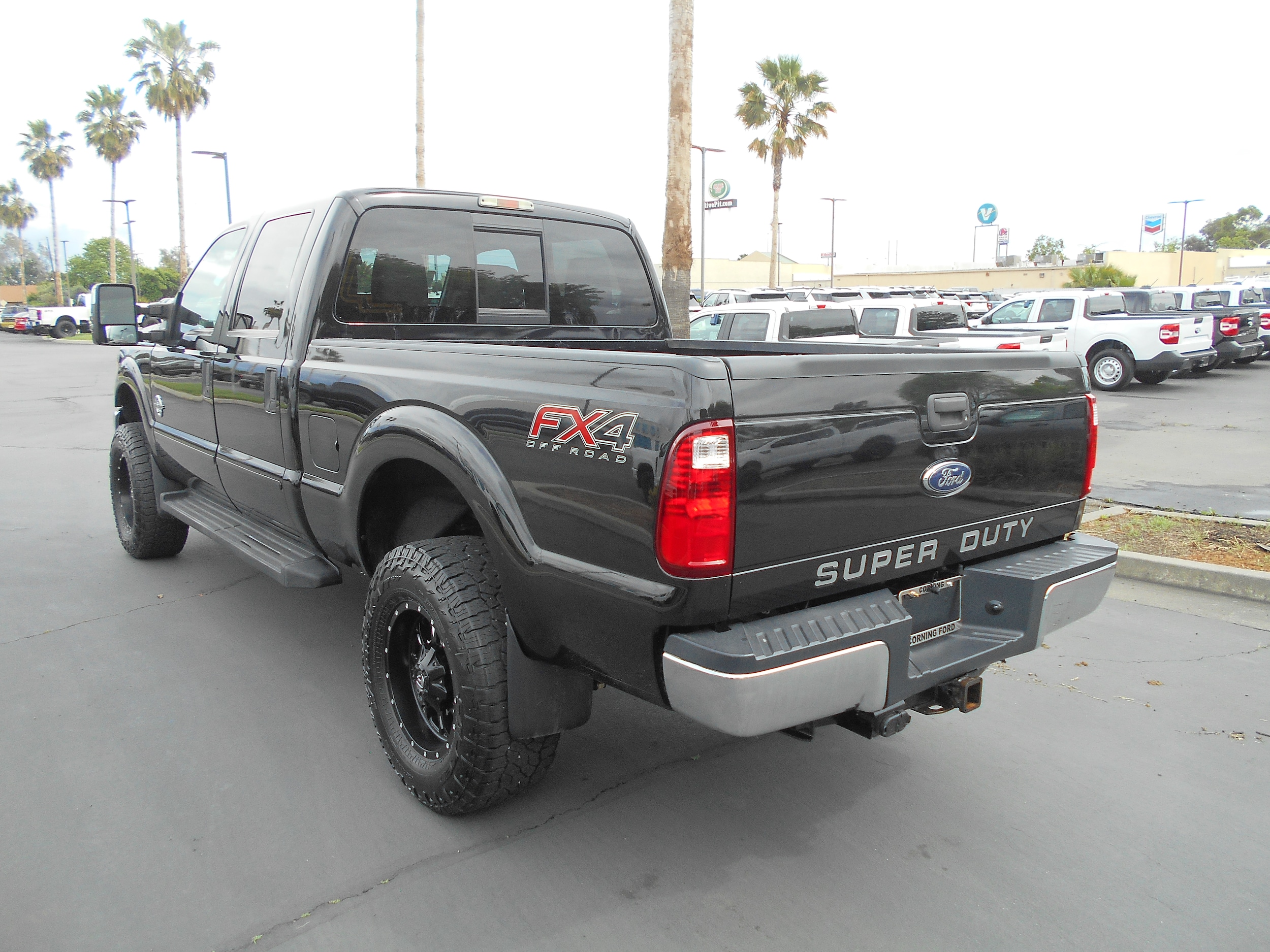 2016 Ford F-350 XLT photo 3