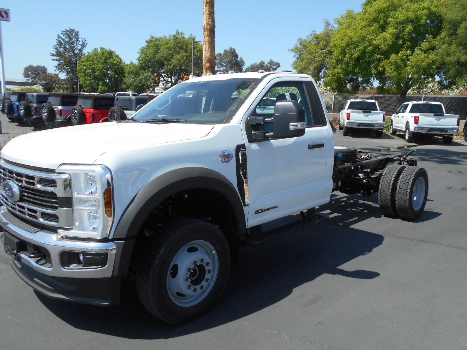 2025 Ford F-550 Chassis Regular Cab 