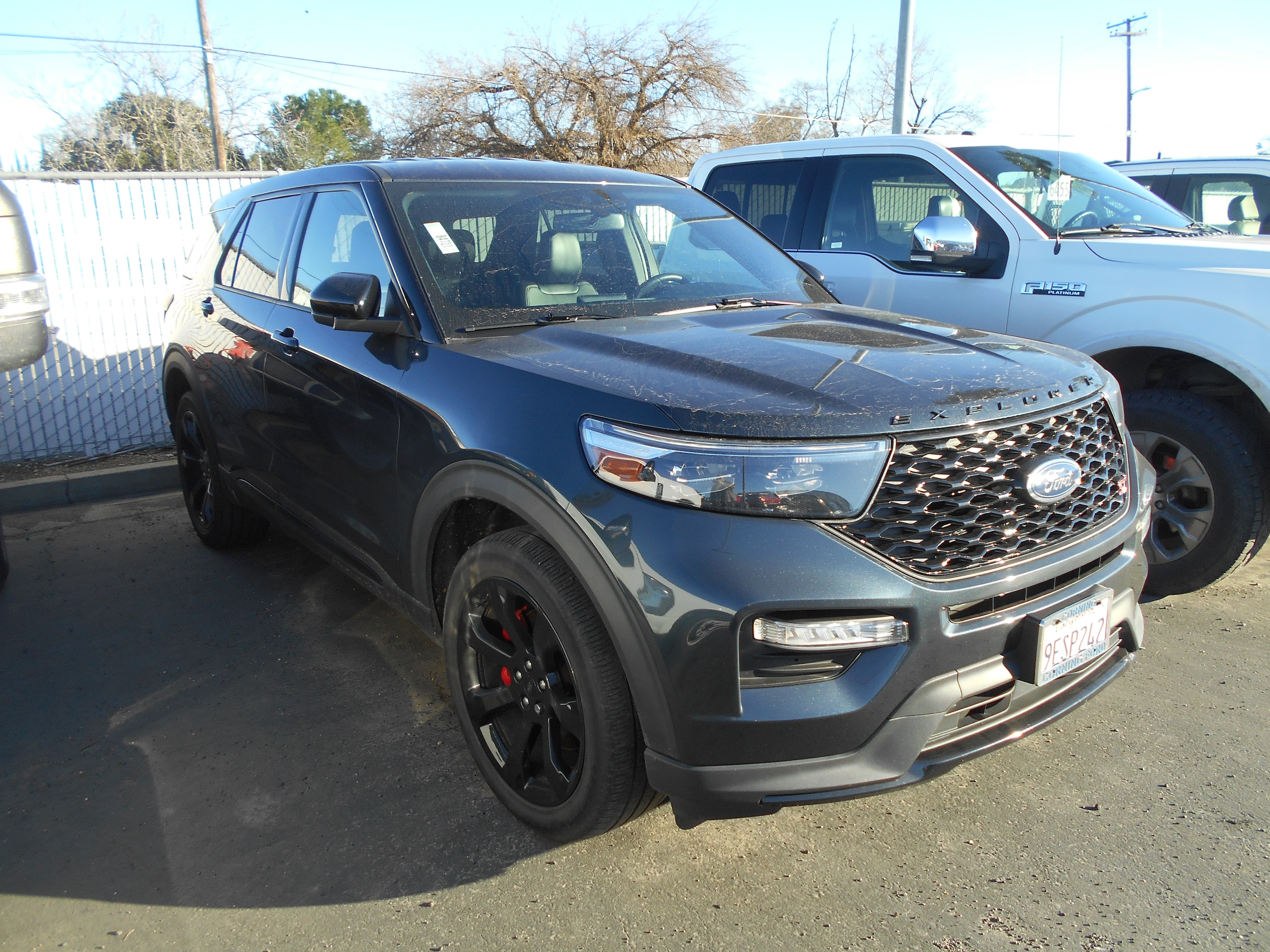 2022 Ford Explorer ST's photo