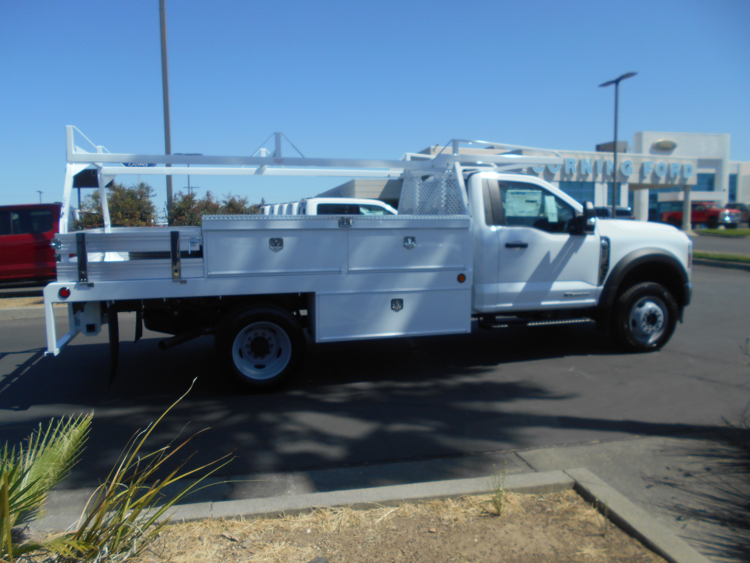 2025 Ford F-550 Super Duty Chassis Cab XL - Photo 6