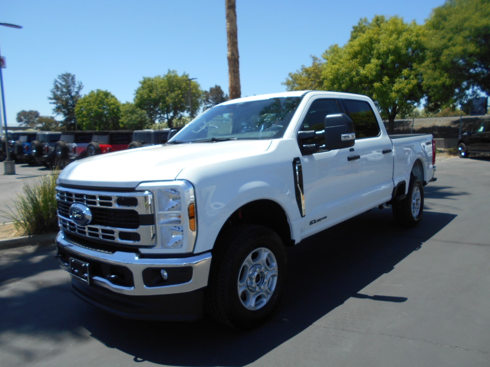 2025 Ford F-250 Super Duty XLT's photo
