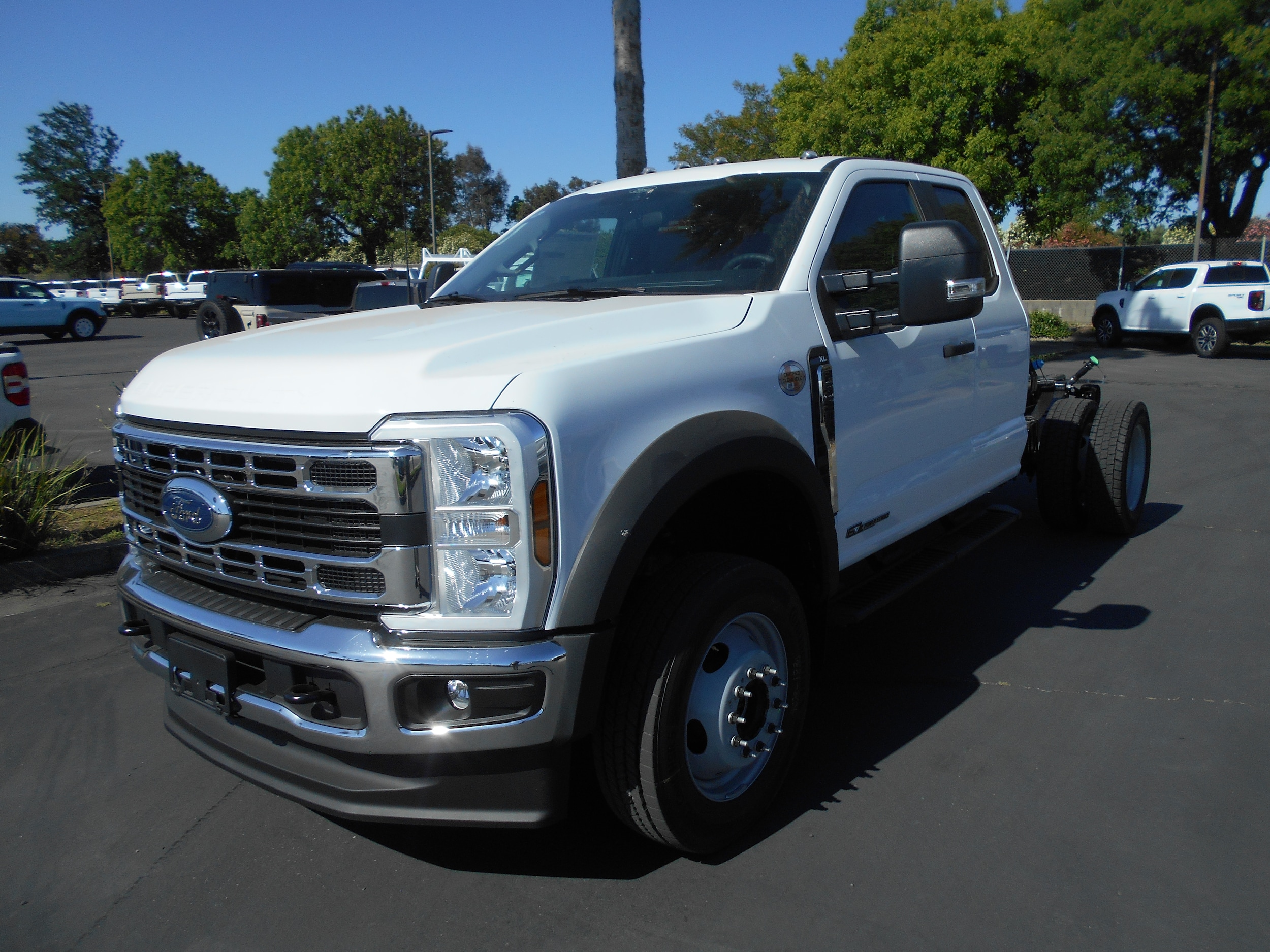 2026 Ford F-550 XL 4x4 SuperCab 168-In DRW's photo