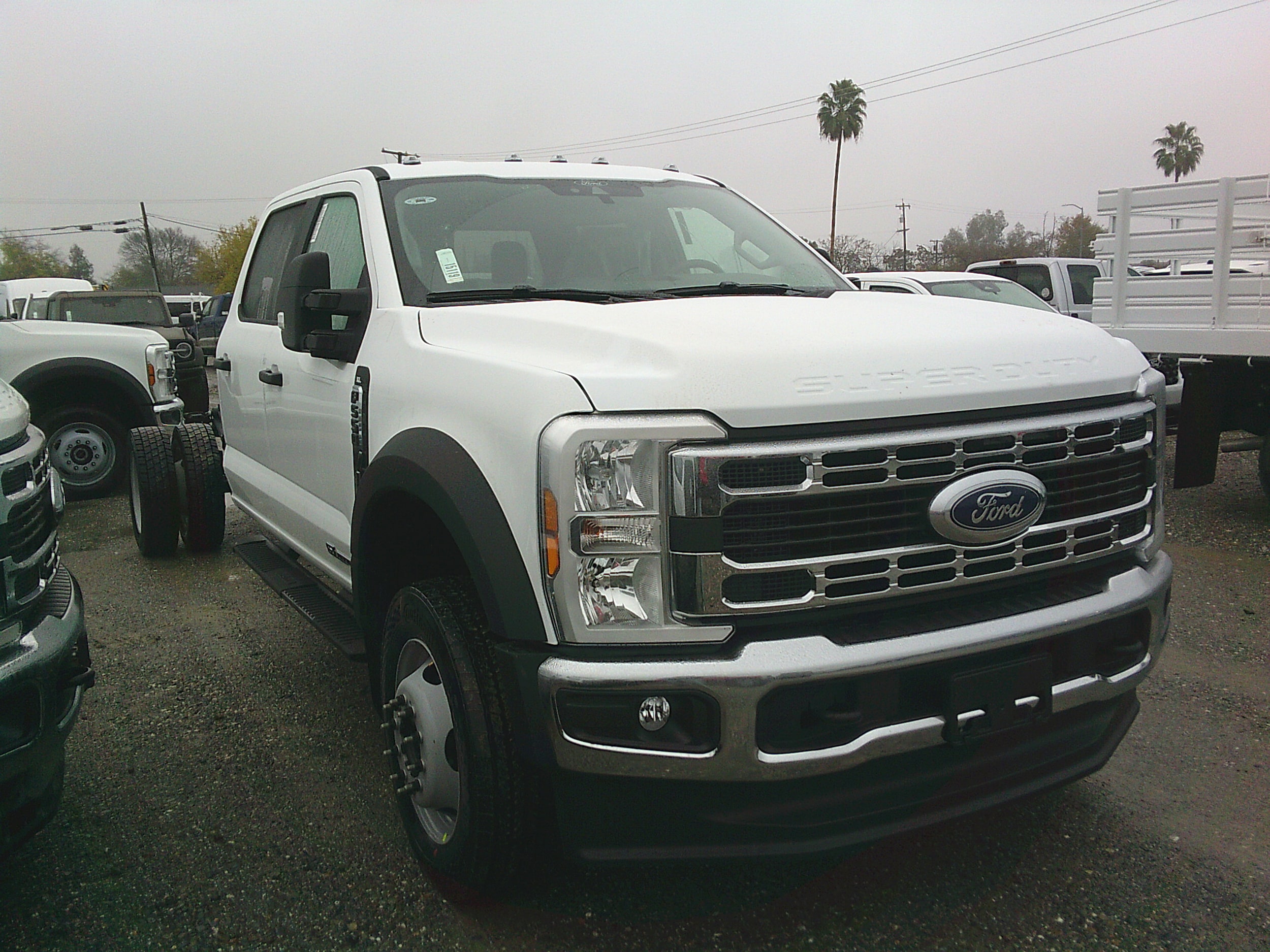 2026 Ford F-550 Super Duty Chassis Cab XL's photo