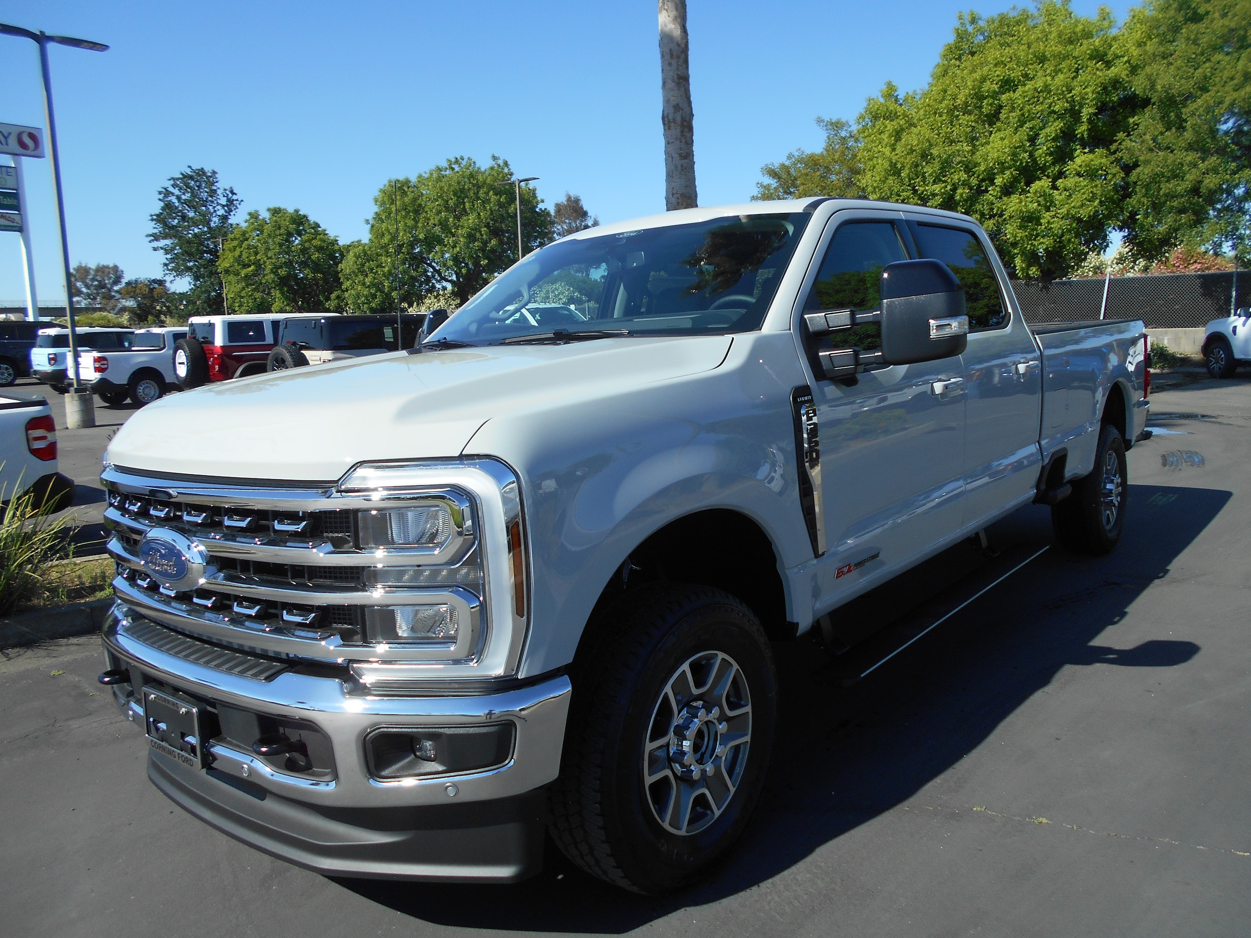 2026 Ford F-350 Lariat 4x4 Crew Cab 8' Box SRW's photo