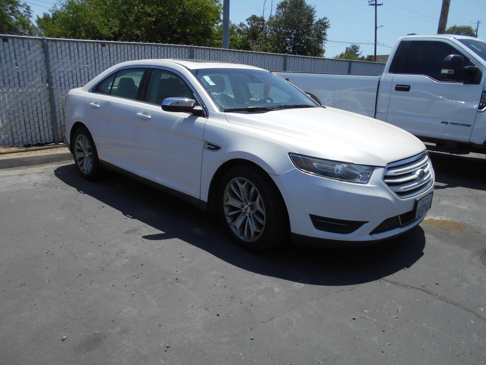 2017 Ford Taurus
