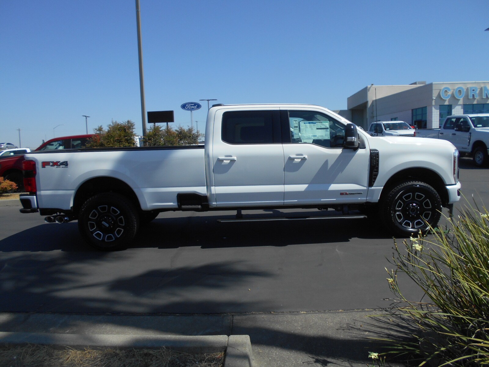 2025 Ford F-350 Platinum photo 3