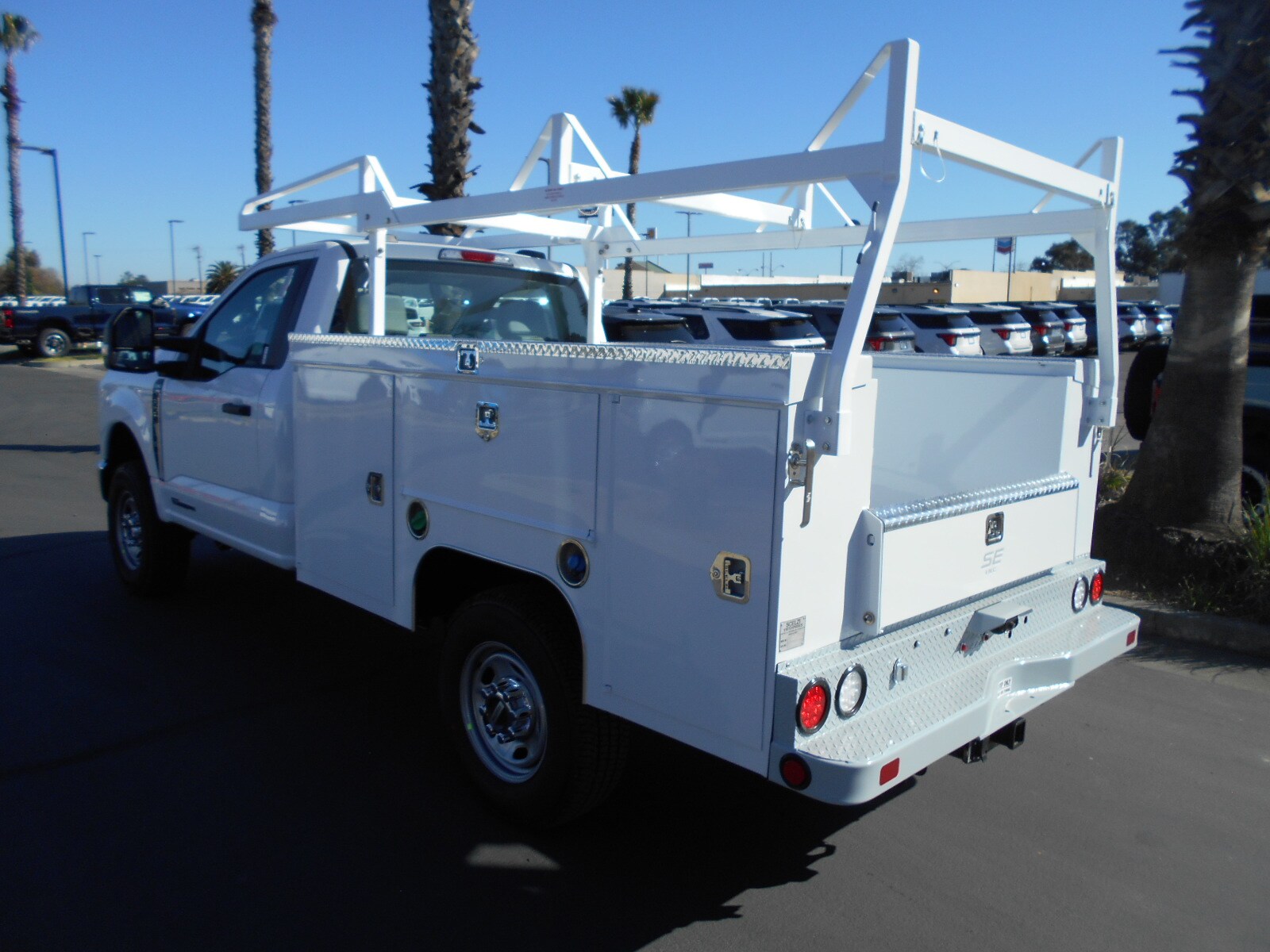 2025 Ford F-250 photo 4