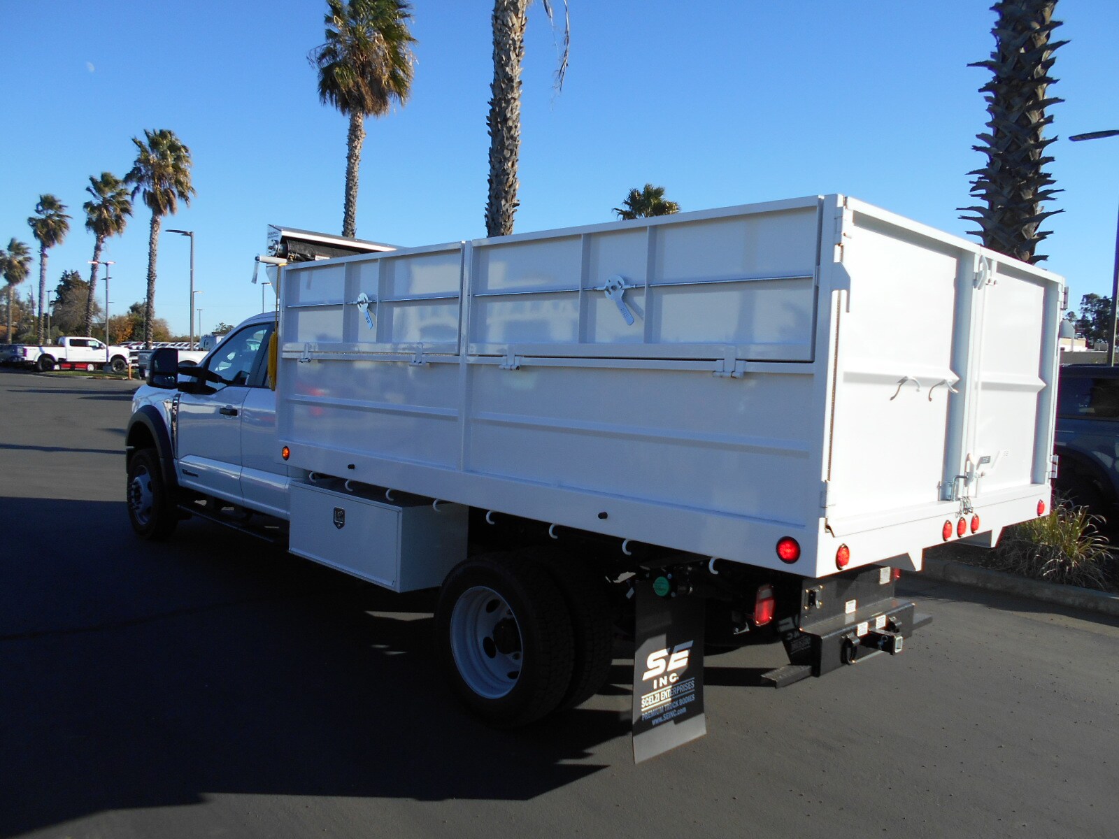 2024 Ford F-550 XL photo 4