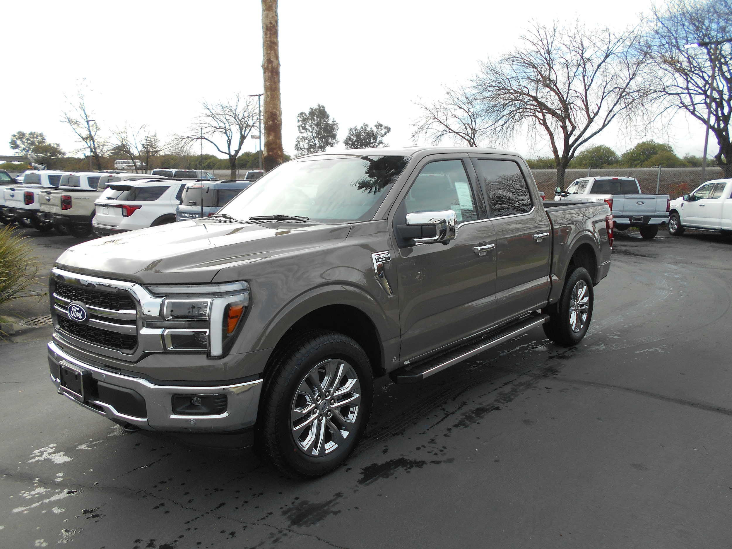 2025 Ford F-150 Lariat's photo