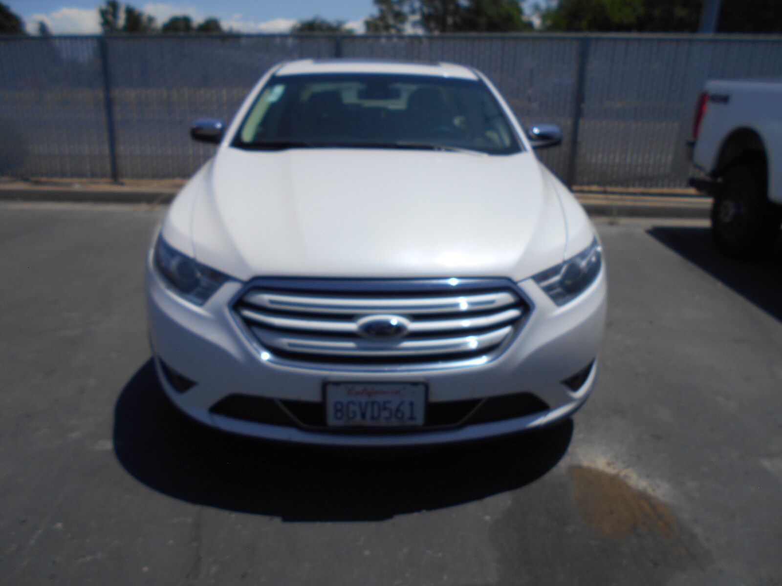 2017 Ford Taurus Limited photo 3