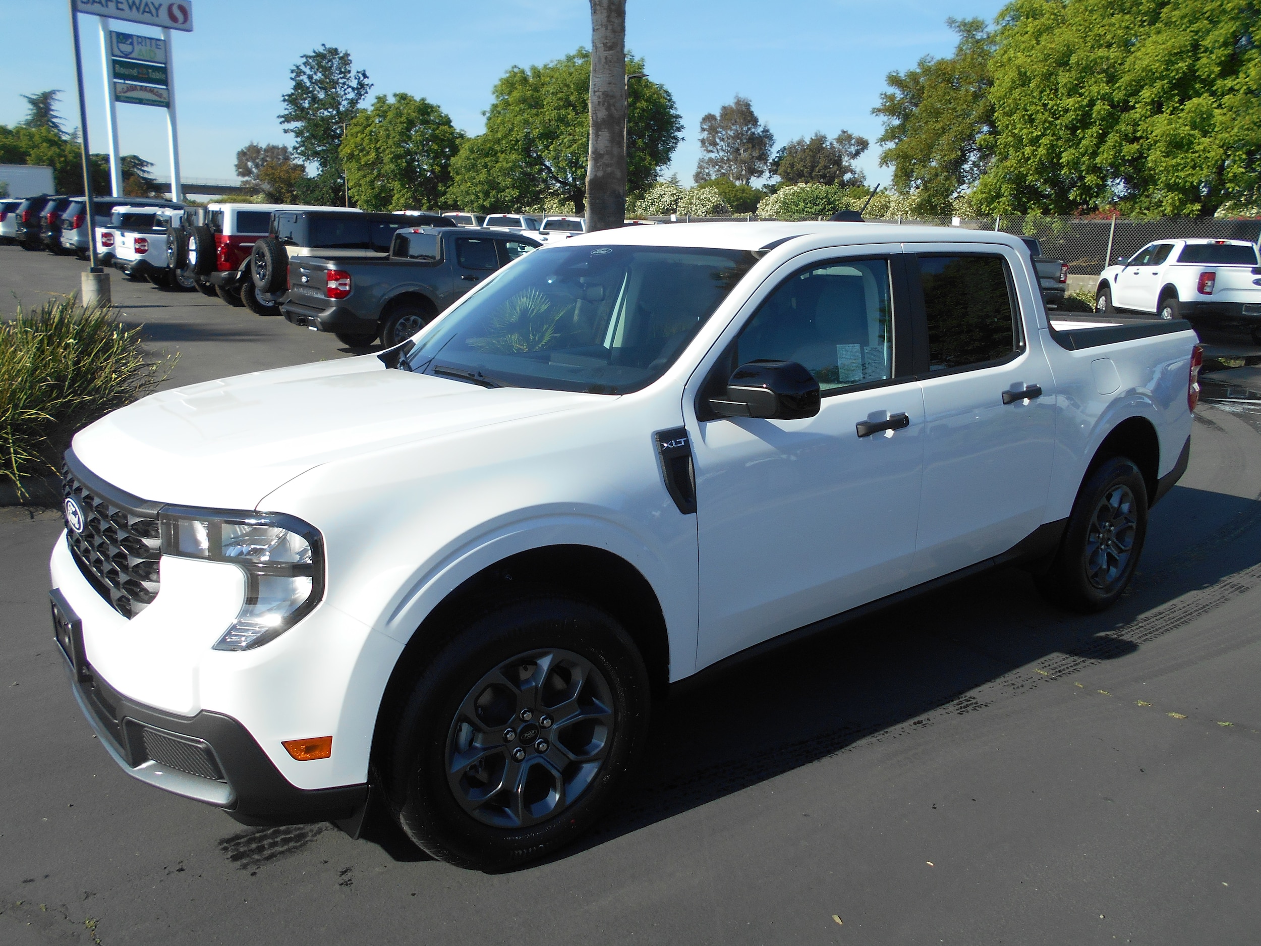 2026 Ford Maverick XLT AWD's photo