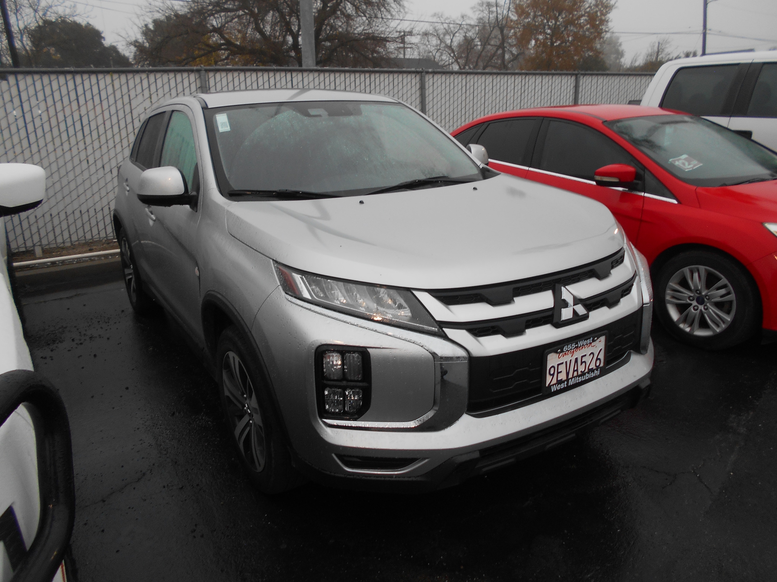 2023 Mitsubishi Outlander Sport ES's photo