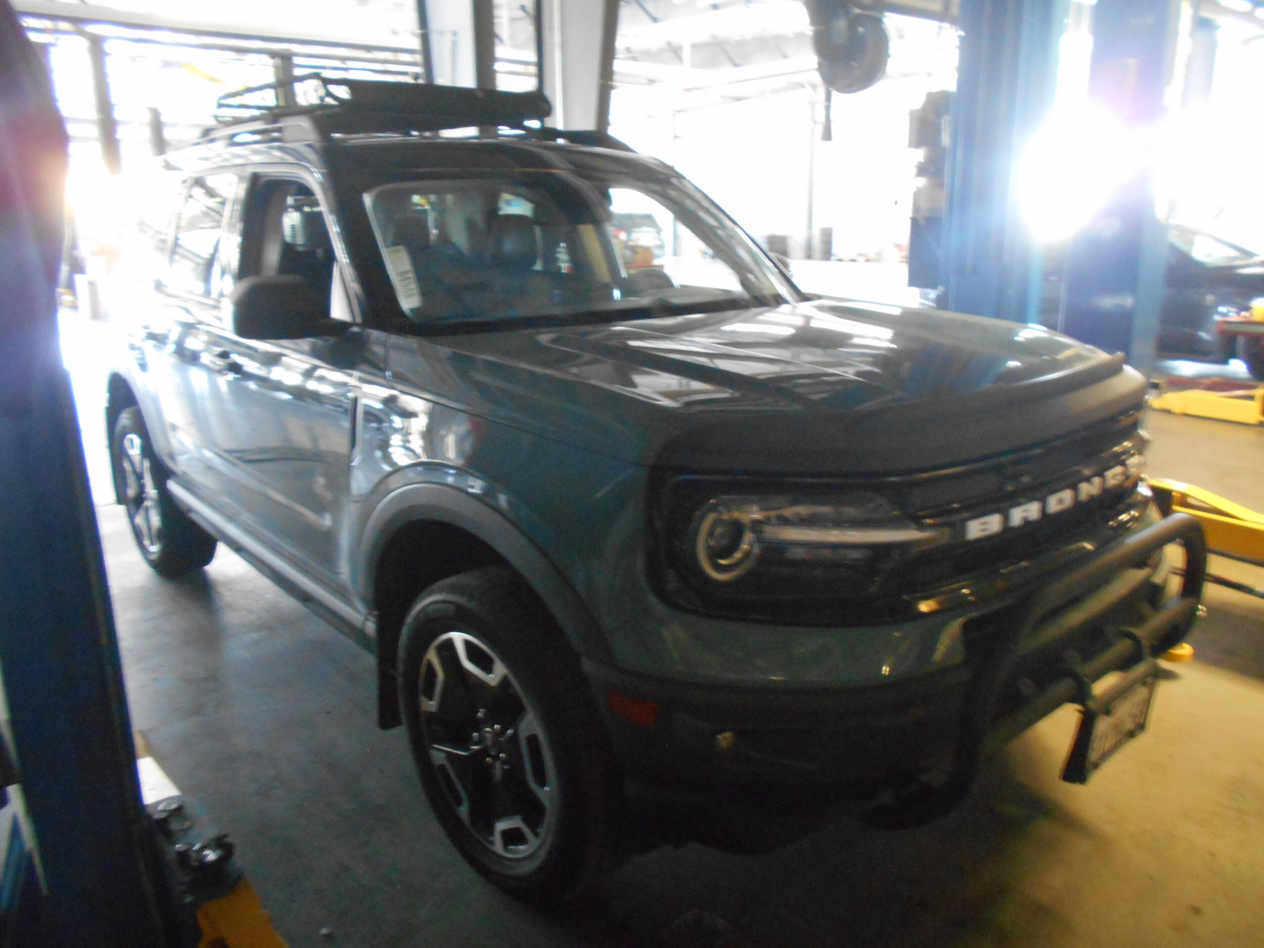 2021 Ford Bronco Sport Outer Banks photo 3