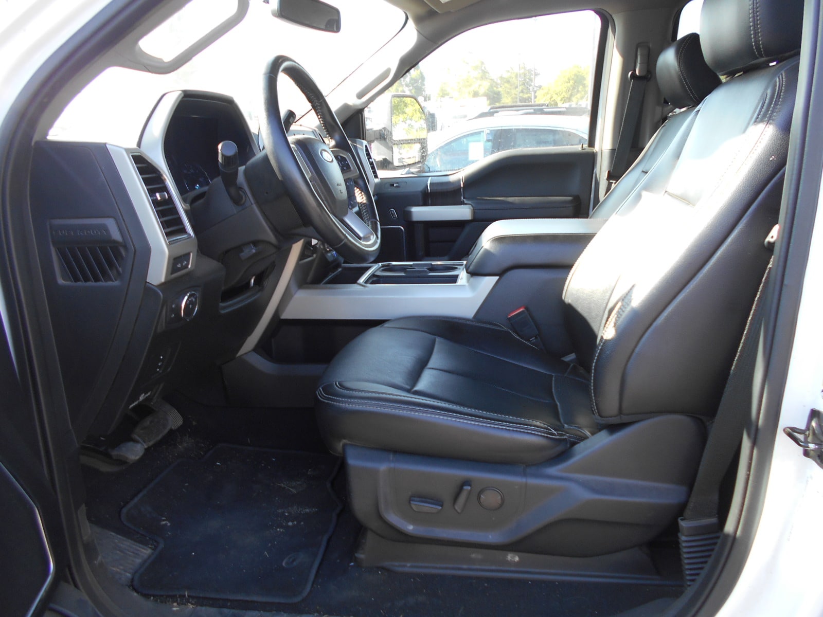 Used 2021 Ford F-250 Super Duty Lariat with VIN 1FT7W2BT3MEC49501 for sale in Corning, CA