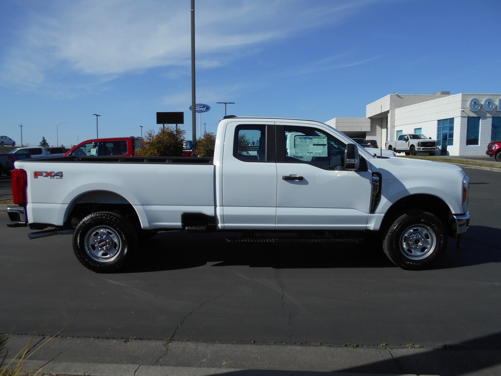 2025 Ford F-350 XL photo 2