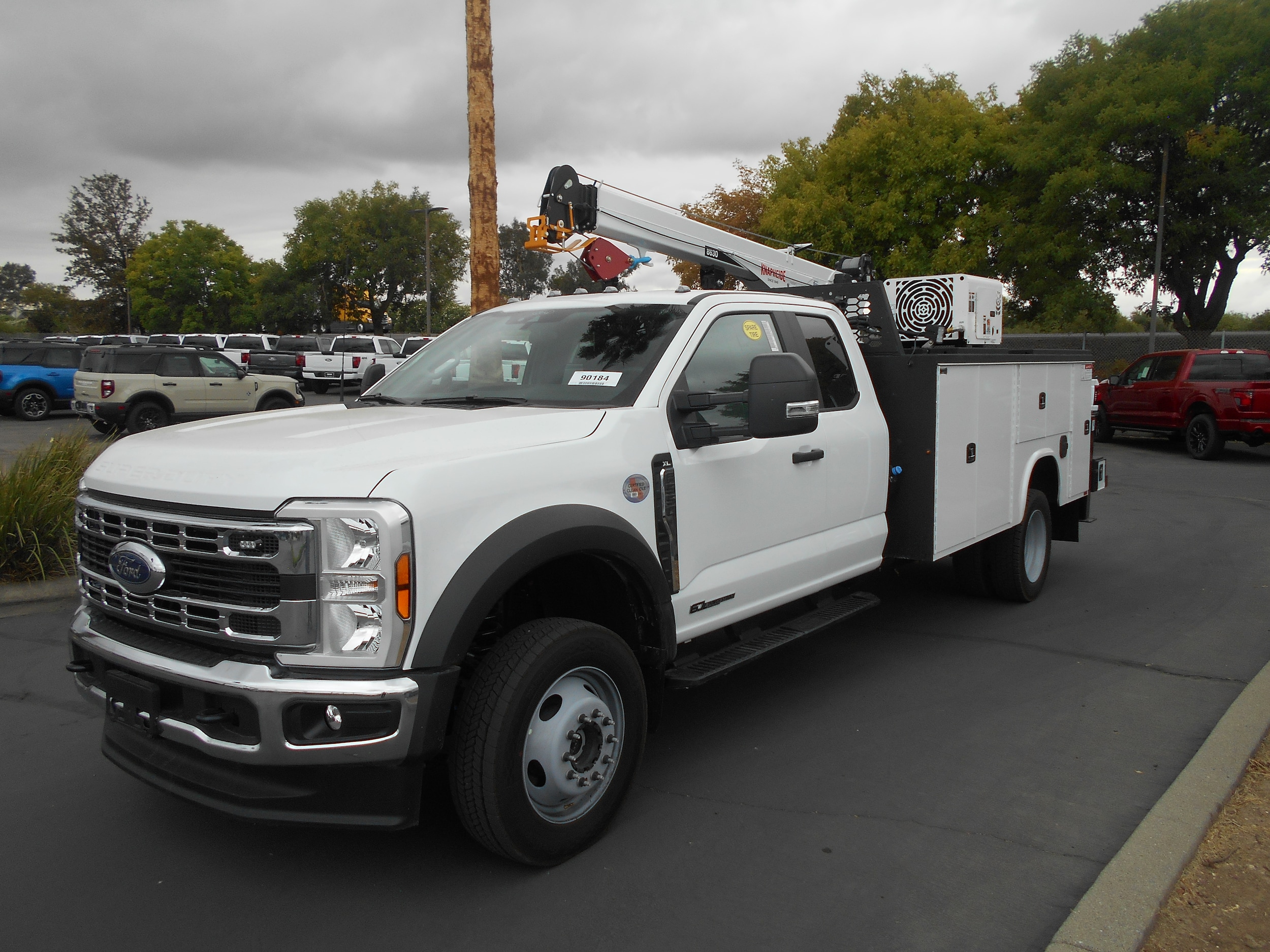 2025 Ford F-550 Super Duty Chassis Cab XL's photo