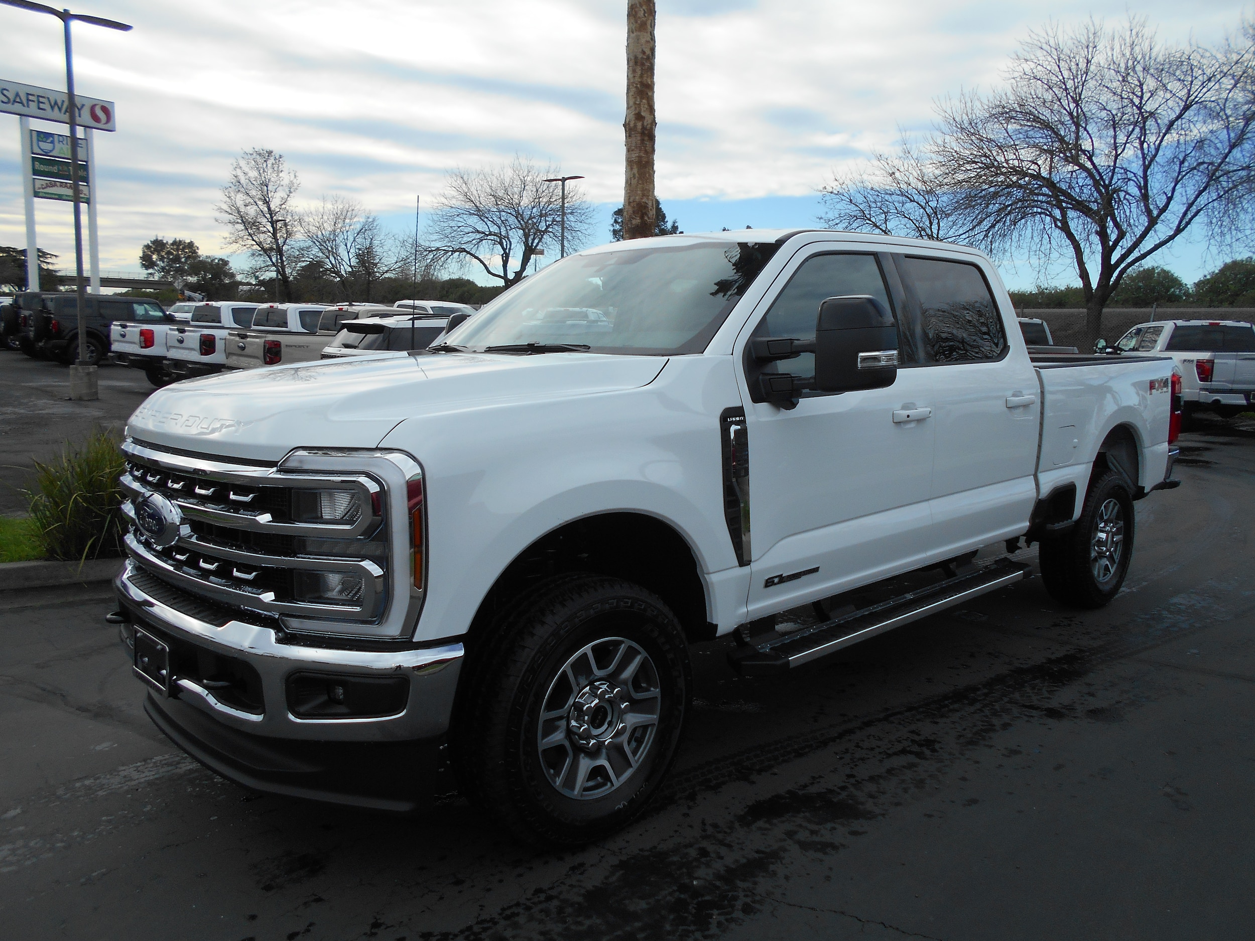 2026 Ford F-250 Super Duty Lariat's photo