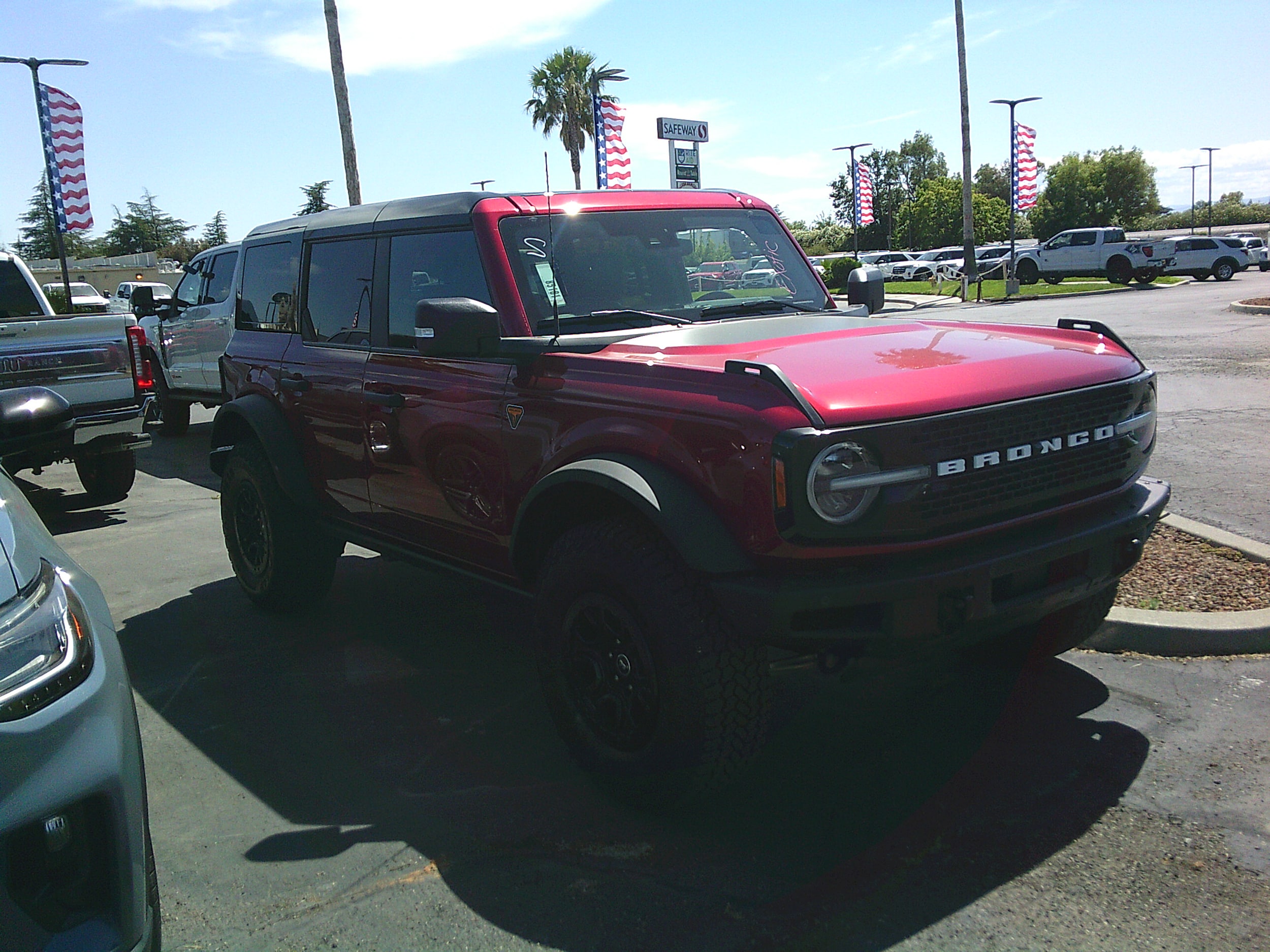 2025 Ford Bronco Badlands 4x4's photo