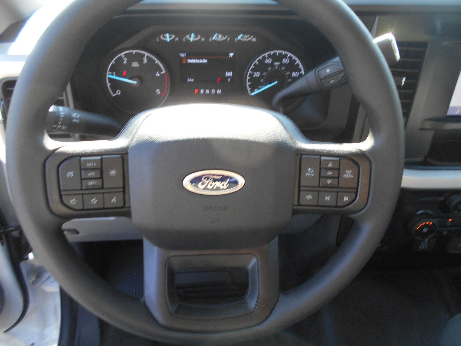 2025 Ford F-450 Super Duty Chassis Cab XL - Photo 7