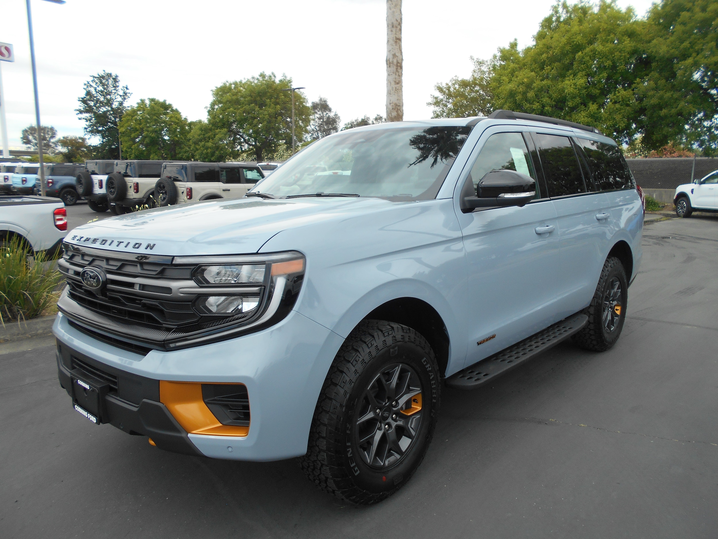 2026 Ford Expedition Tremor 4x4's photo