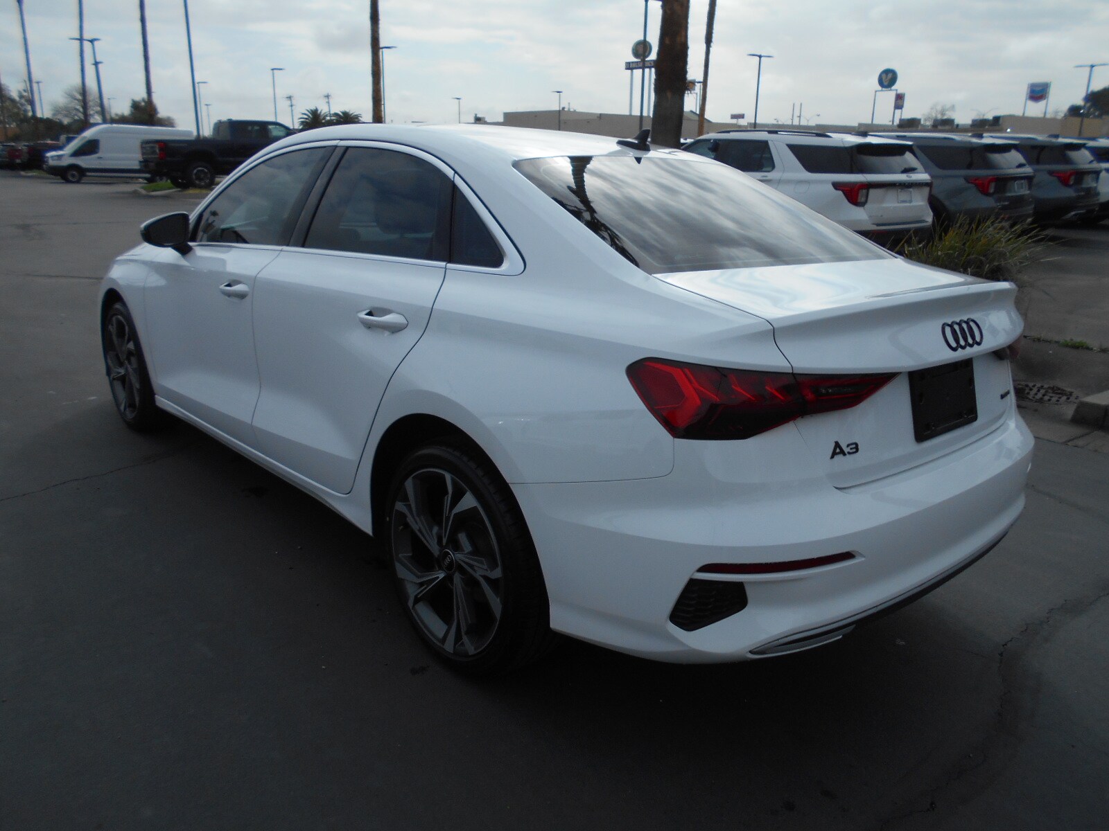 2022 Audi A3 Quattro Premium photo 4