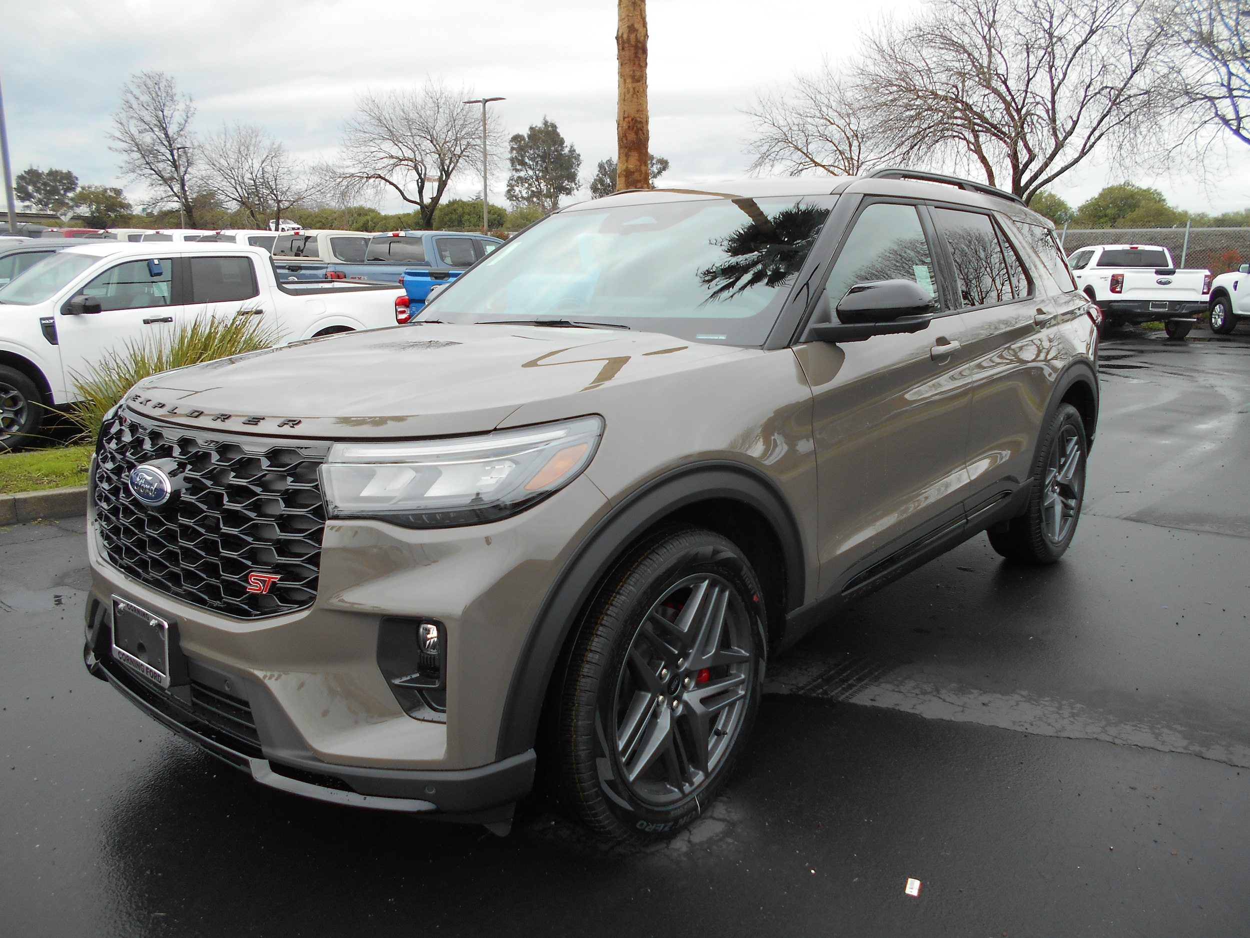 2026 Ford Explorer ST's photo