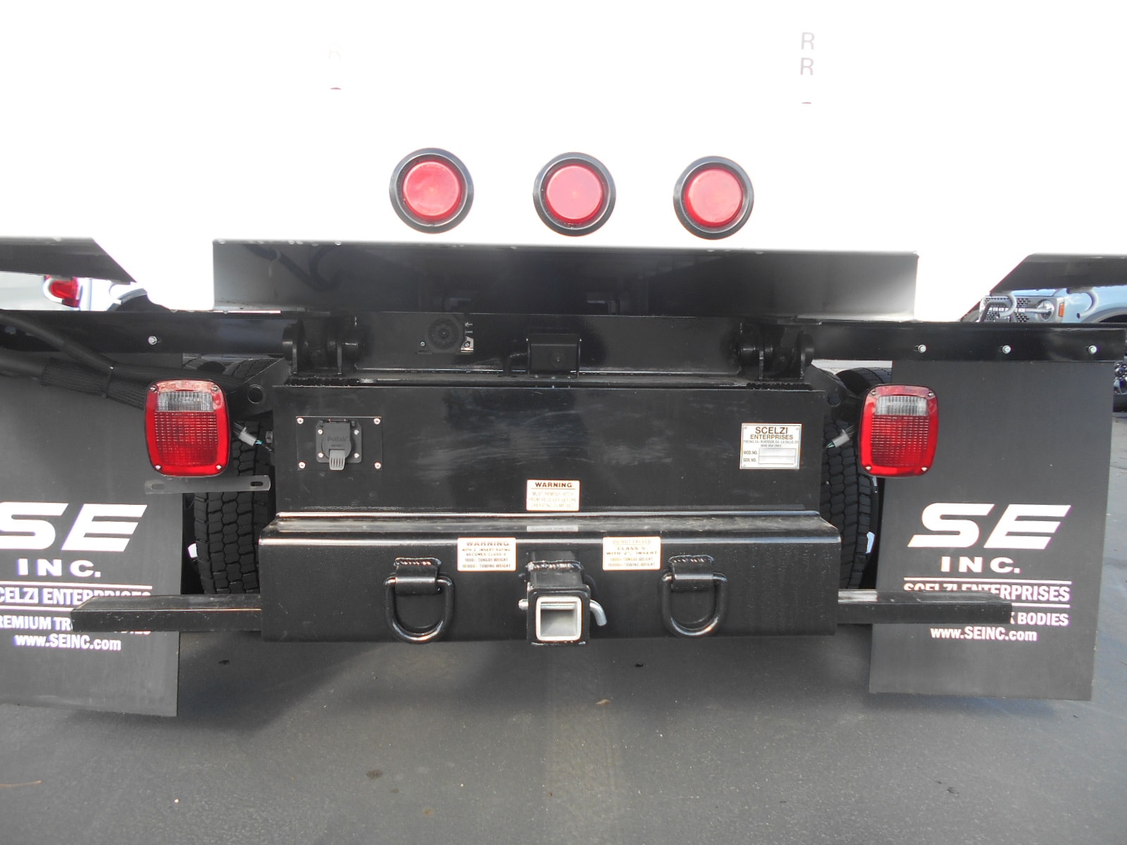 2024 Ford F-550 Chassis XL photo 4