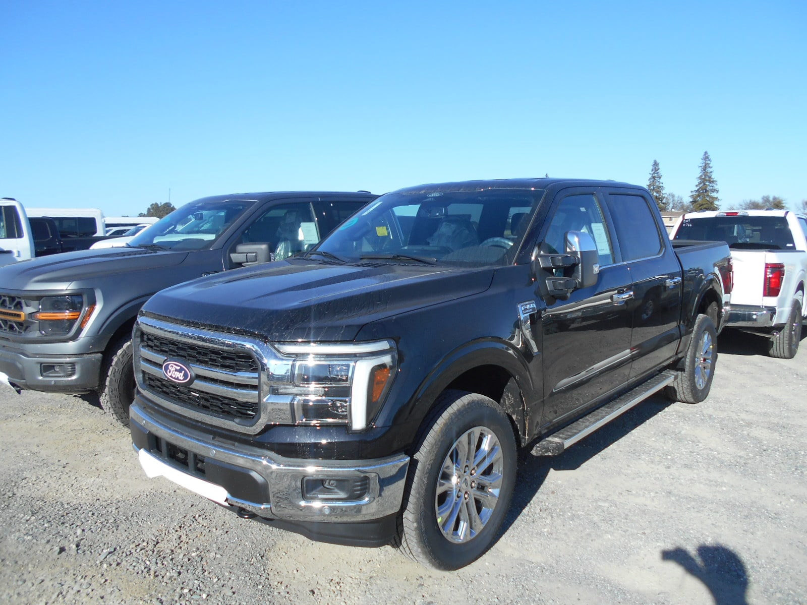 2025 Ford F-150 Lariat's photo