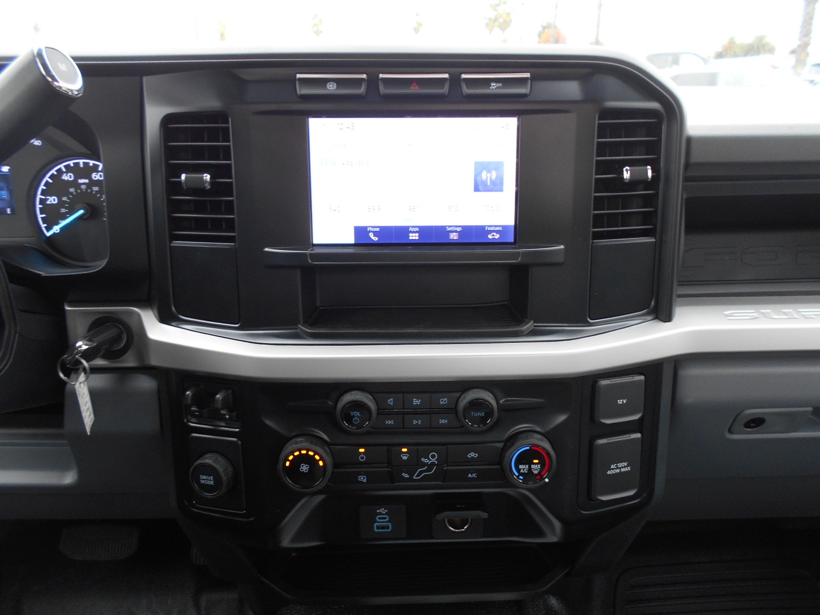 2024 Ford F-550 Chassis XL photo 6