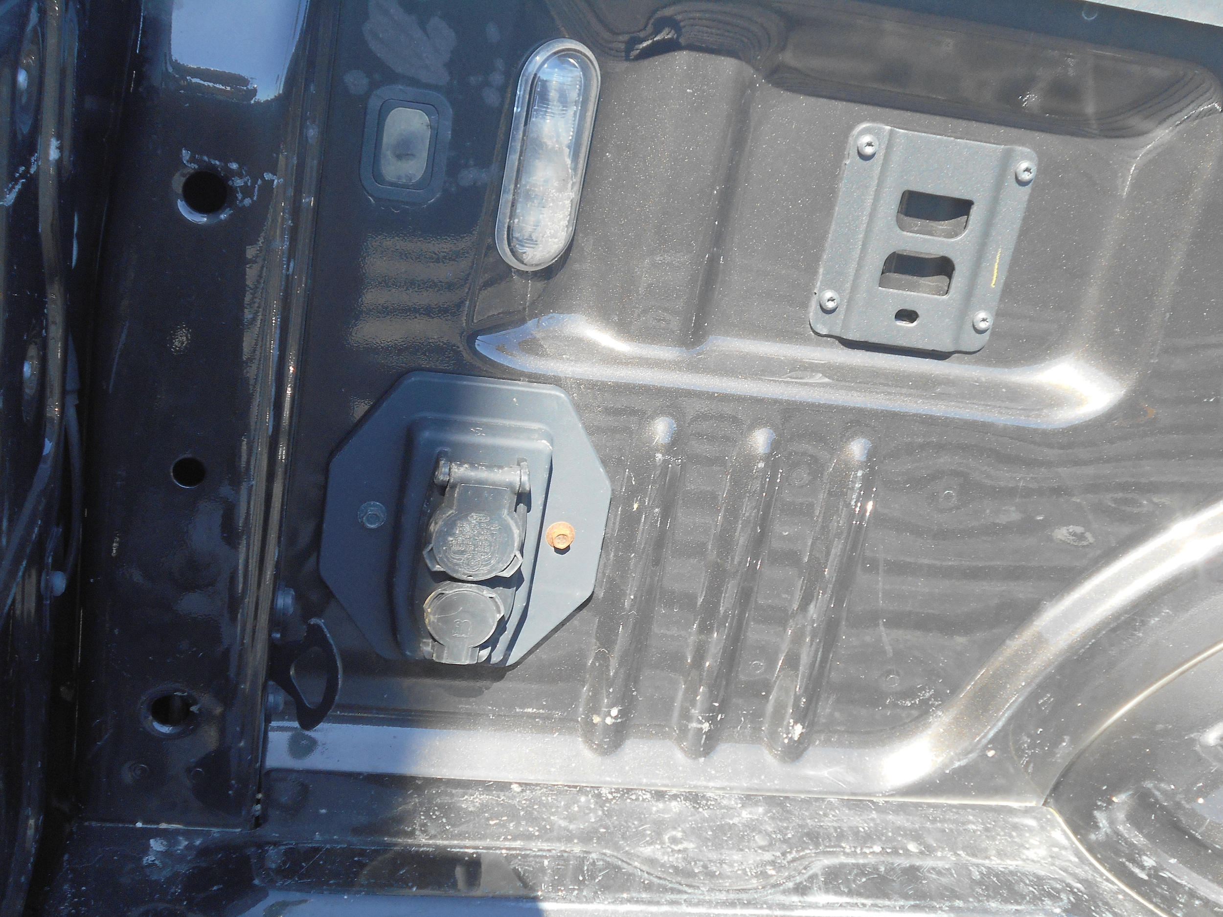 2025 Ford F-350 Lariat photo 5