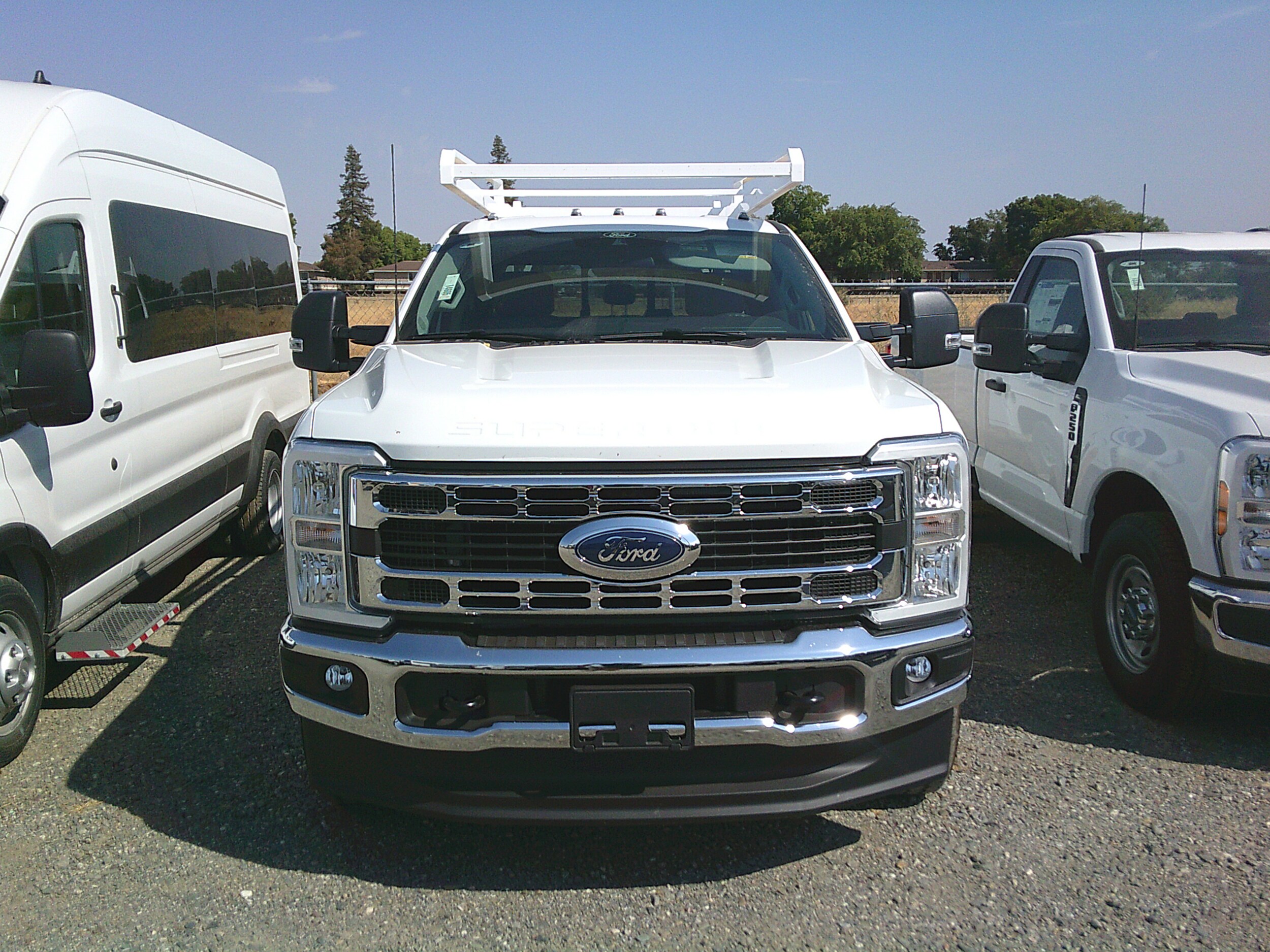 2026 Ford F-350 XL photo 2