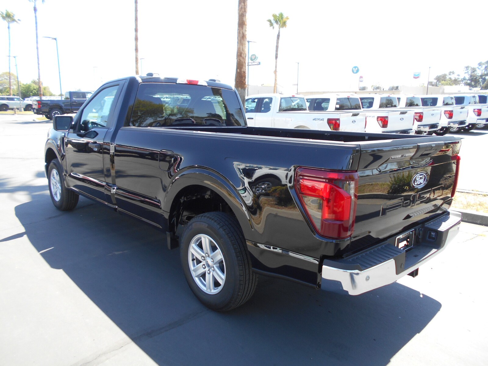 2025 Ford F-150 XL photo 3