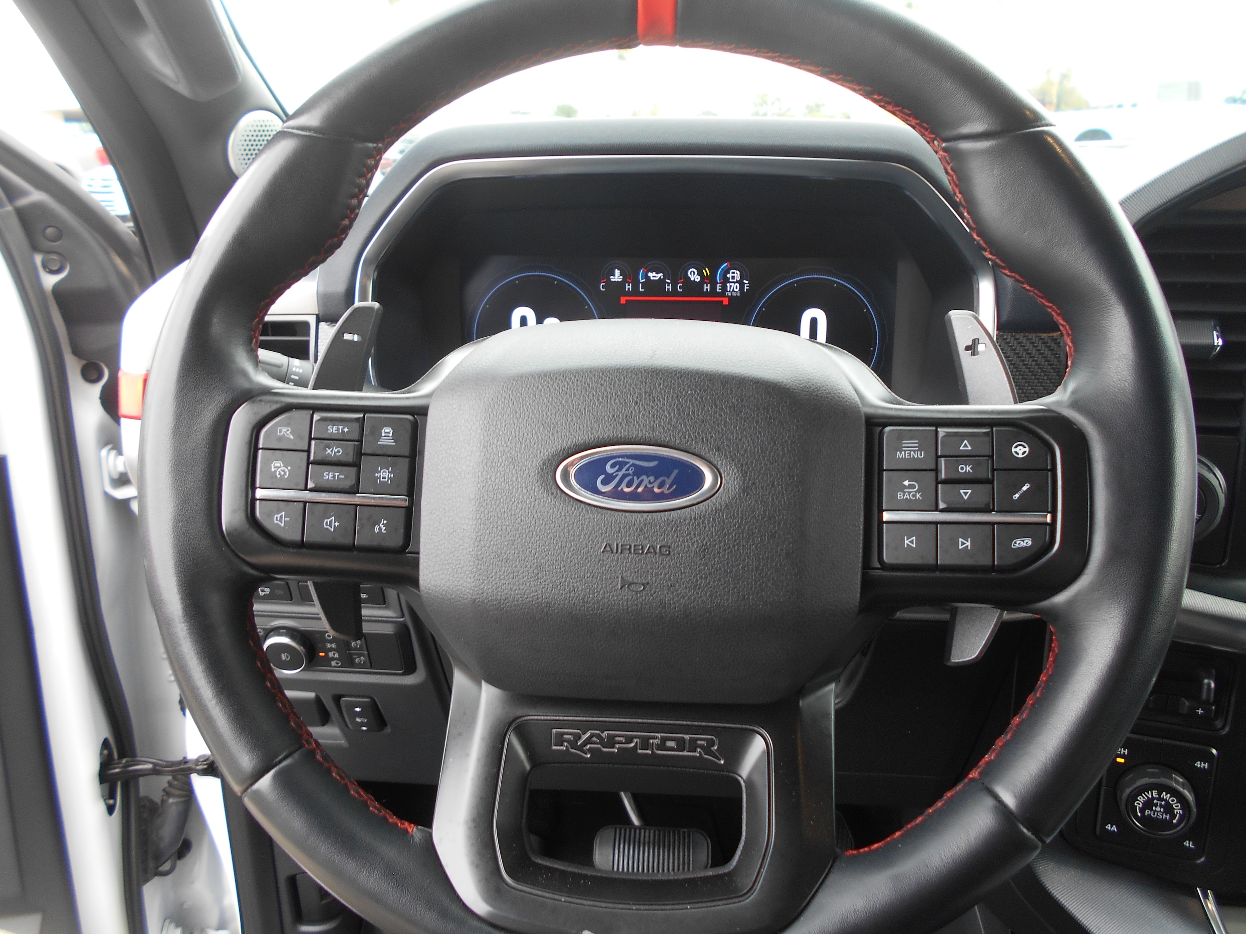 2022 Ford F-150 Cloth photo 4