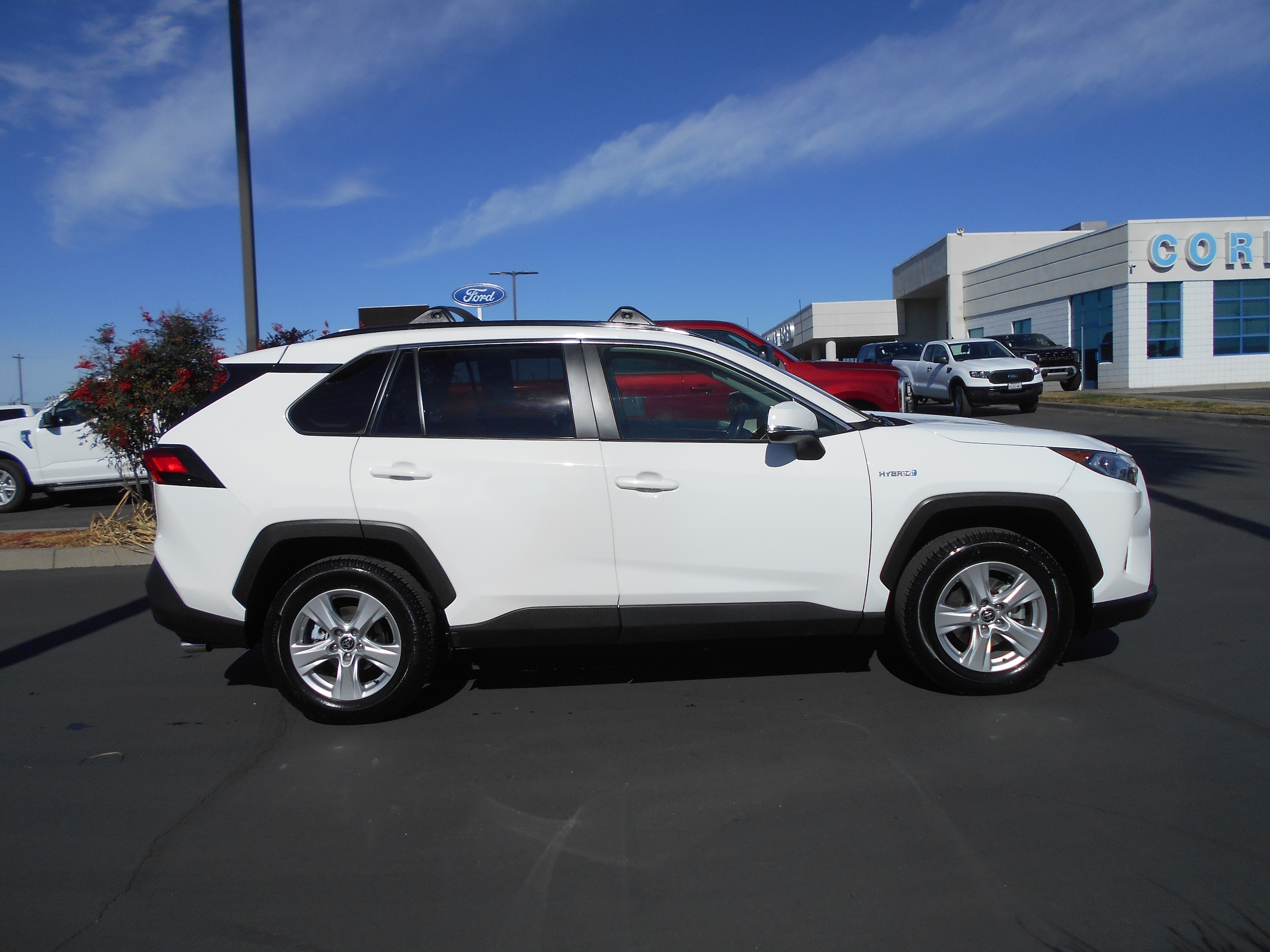 2021 Toyota RAV4 Hybrid Cloth photo 3