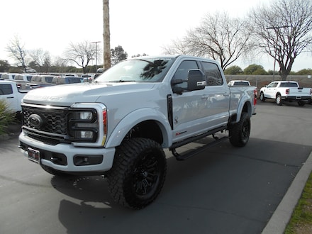 2026 Ford F-250 Lariat Truck Crew Cab
