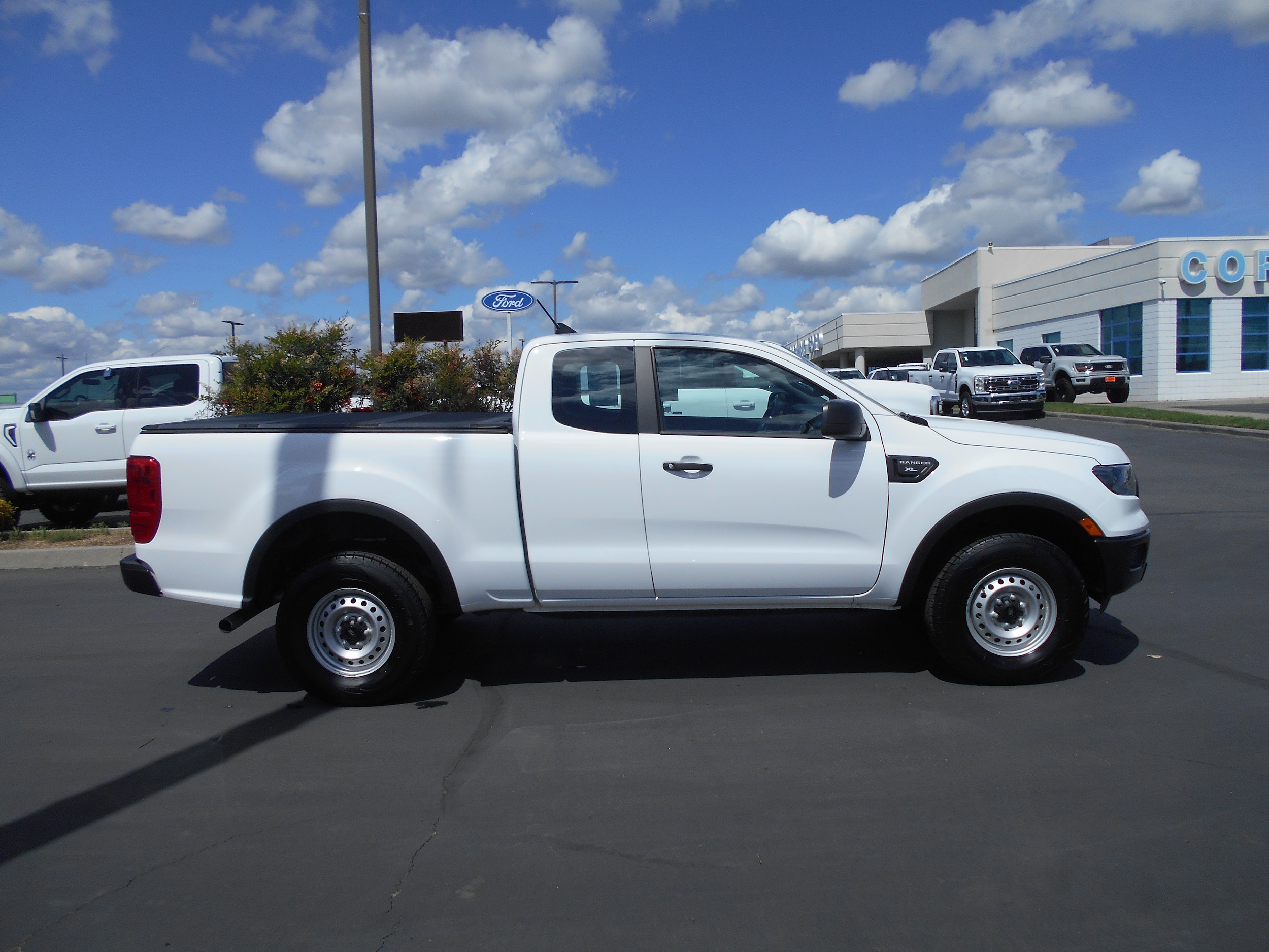 2022 Ford Ranger Vinyl photo 3