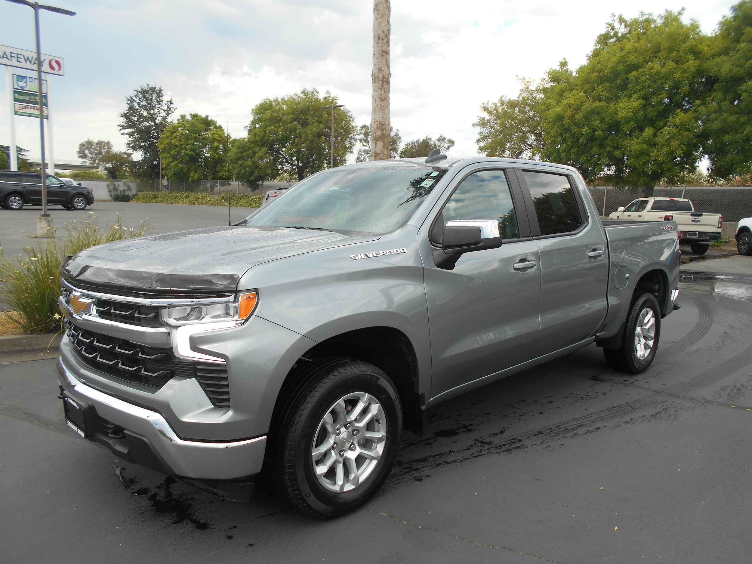  2023 Chevrolet Silverado 1500 LT Crew Cab 4WD   