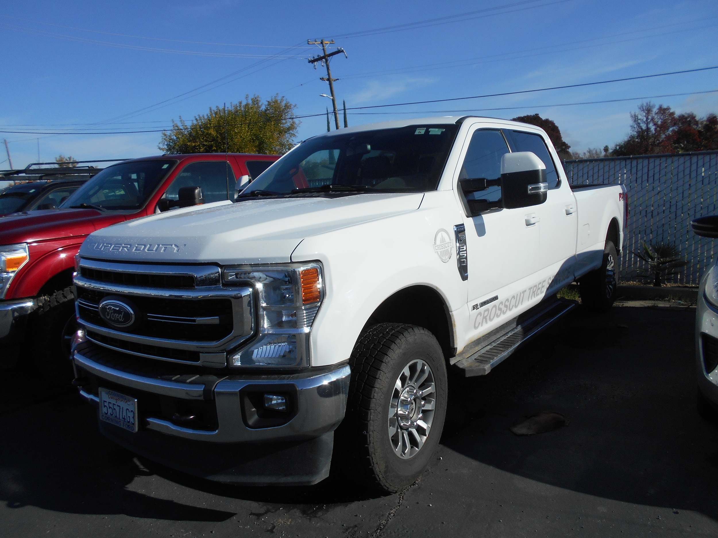 2021 Ford F-350 Super Duty Lariat's photo