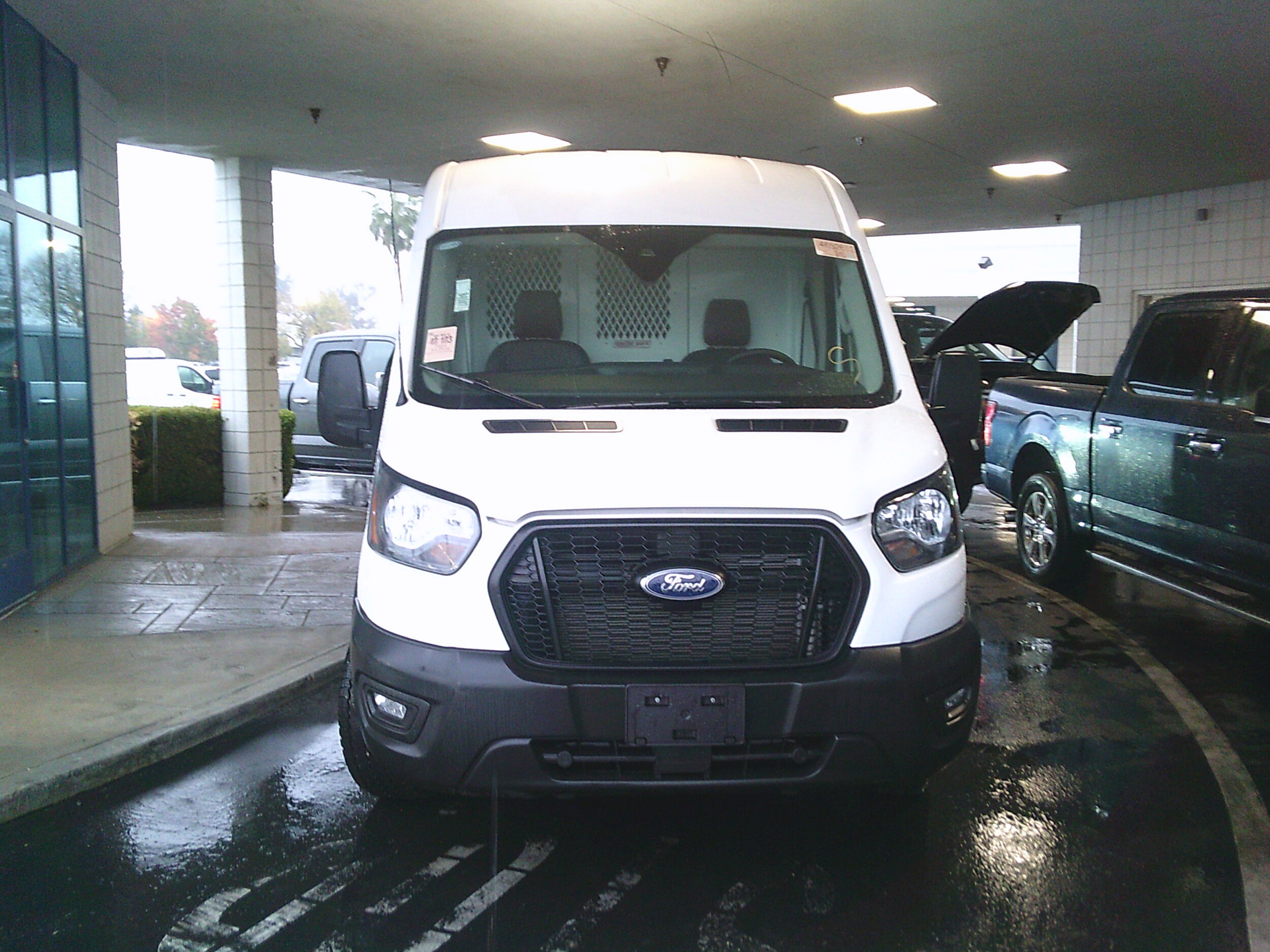 2024 Ford Transit photo 2