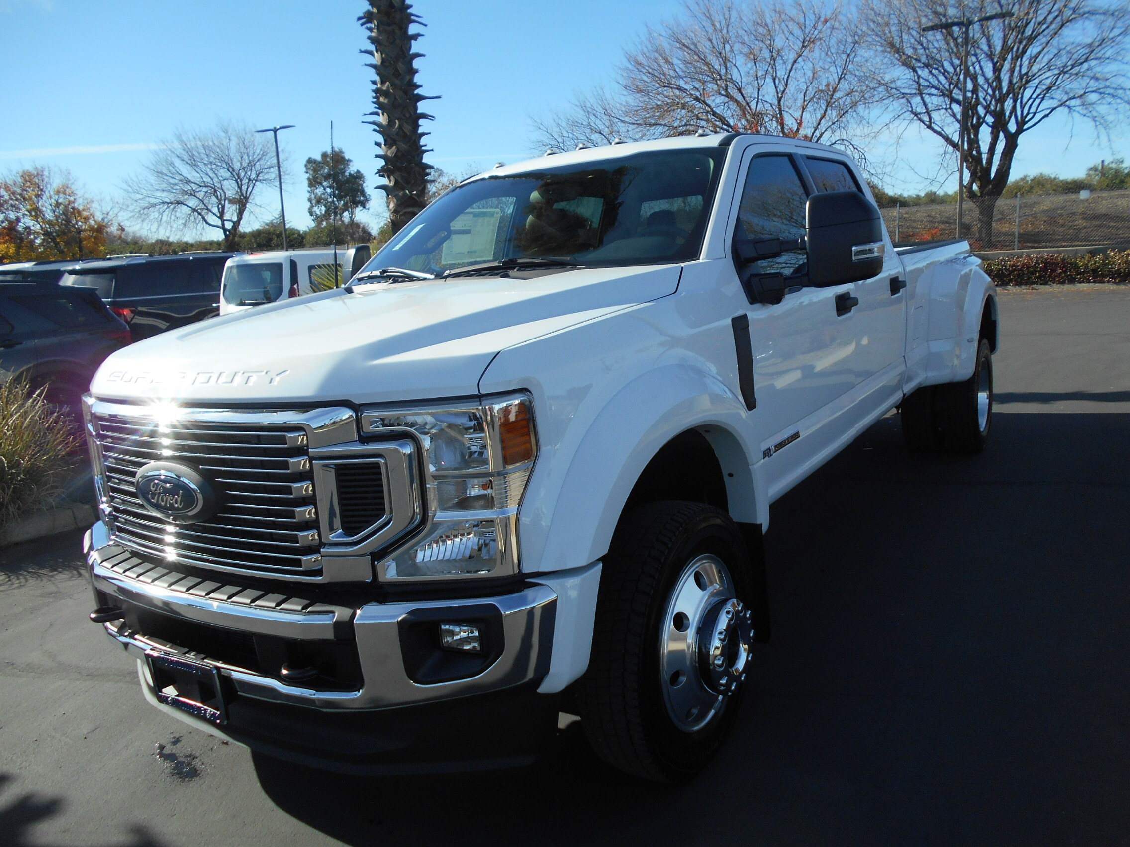 2022 Ford F-450 Crew Cab 8ft 