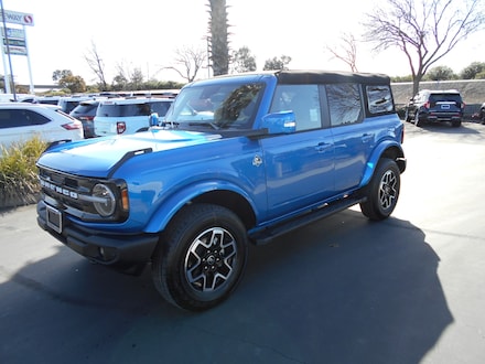 2024 Ford Bronco Outer Banks SUV