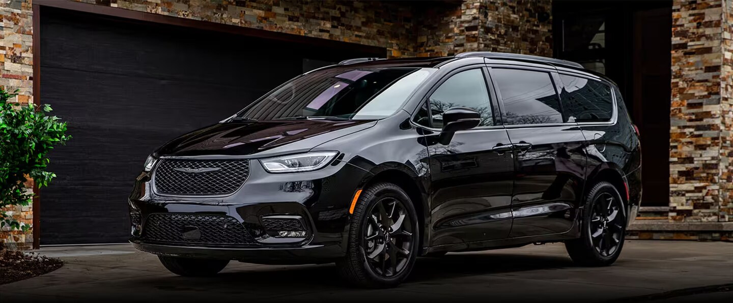 2024 Chrysler Pacifica Minivan Dodge Incorporated